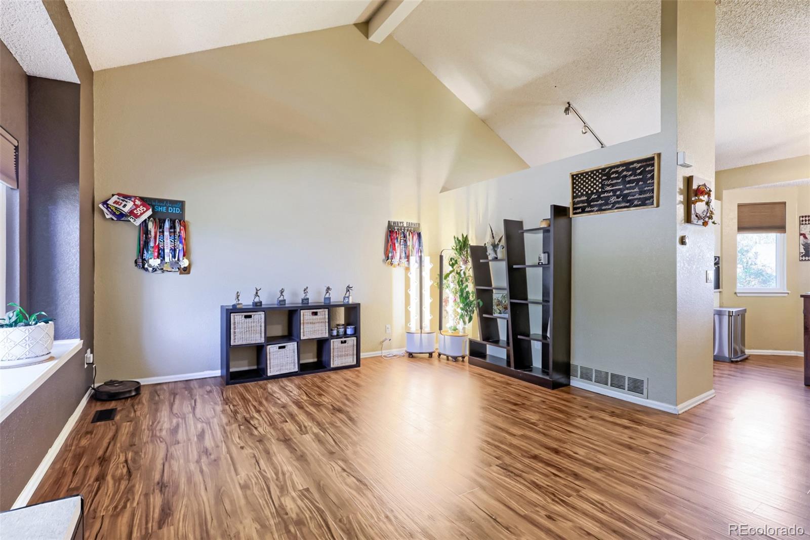 MLS Image #8 for 4995 s flanders court,aurora, Colorado