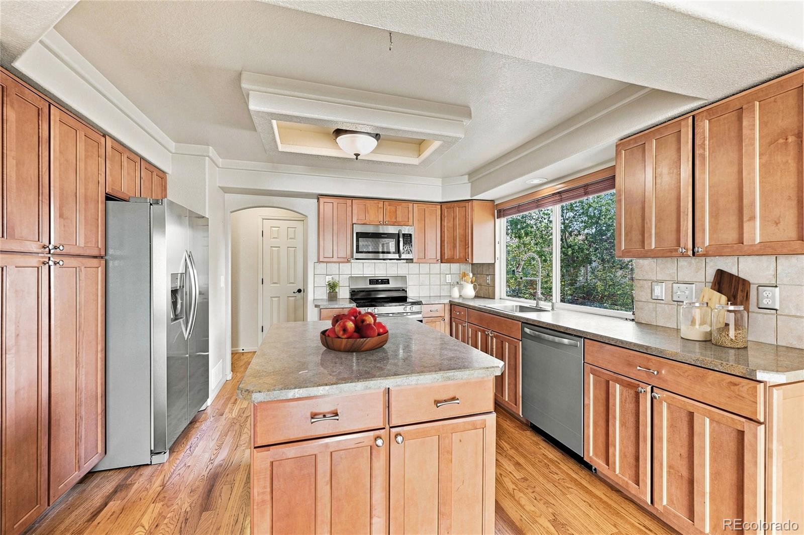 MLS Image #3 for 1371  laurenwood way,highlands ranch, Colorado