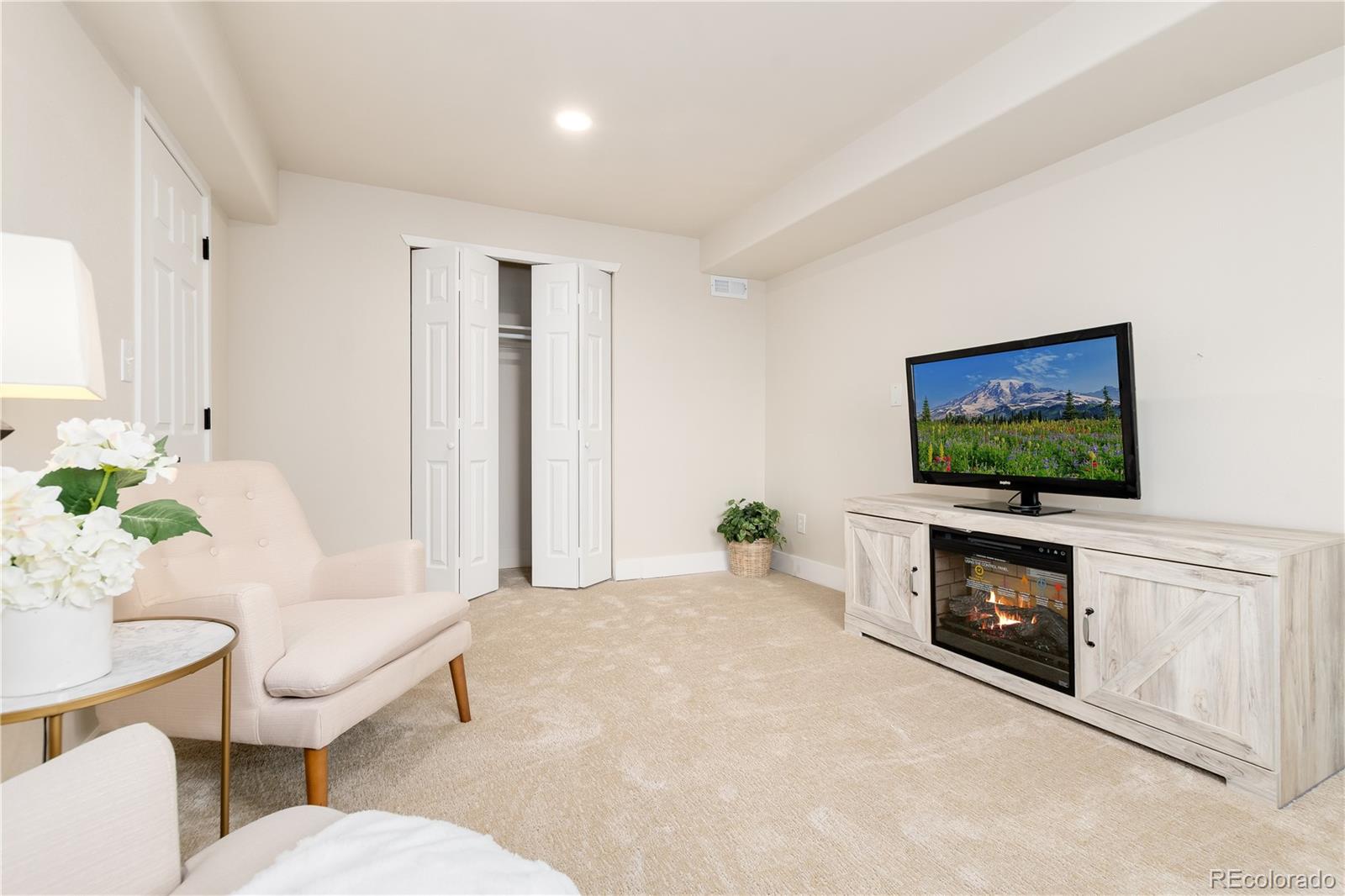 MLS Image #19 for 6945  mountain brush circle,highlands ranch, Colorado