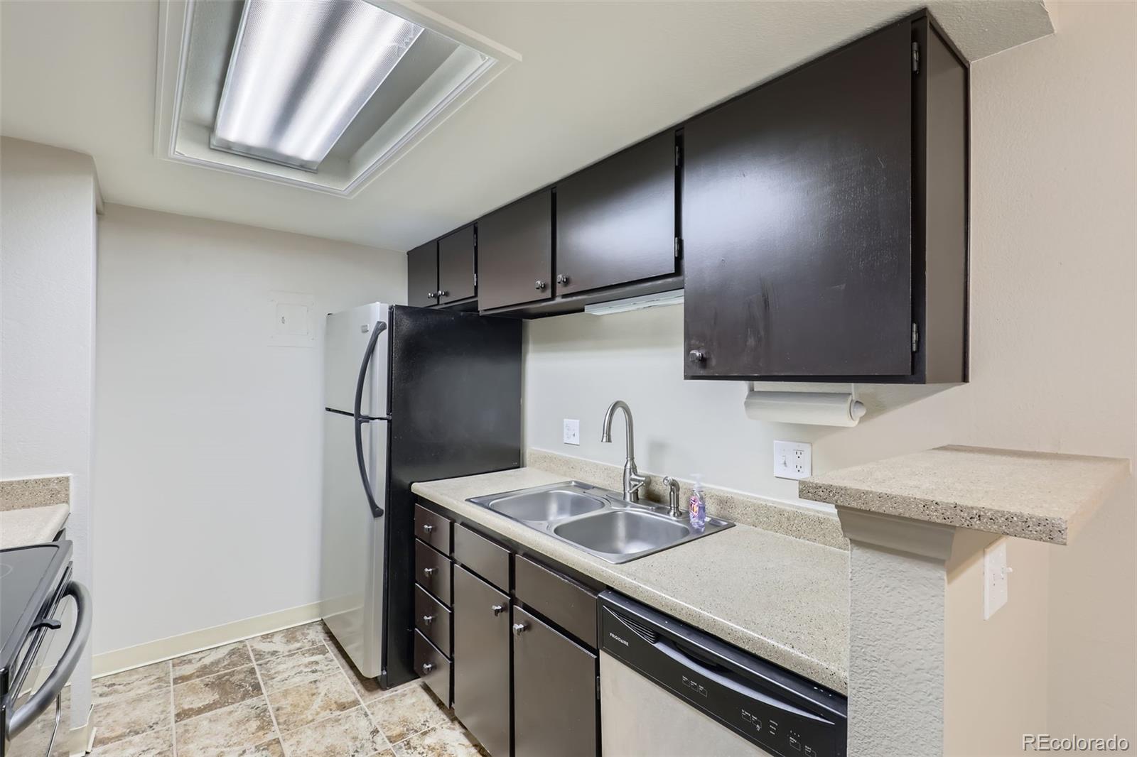 MLS Image #7 for 4400 s quebec street d203,denver, Colorado