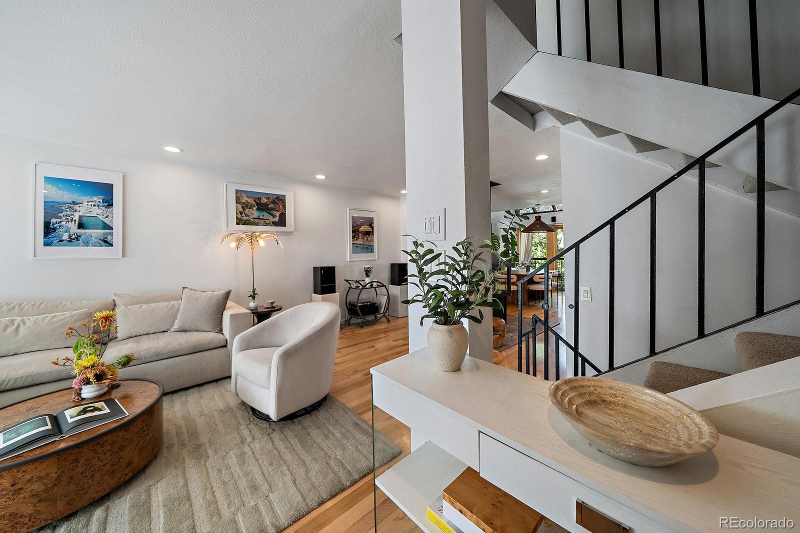 MLS Image #5 for 960 n pennsylvania street,denver, Colorado