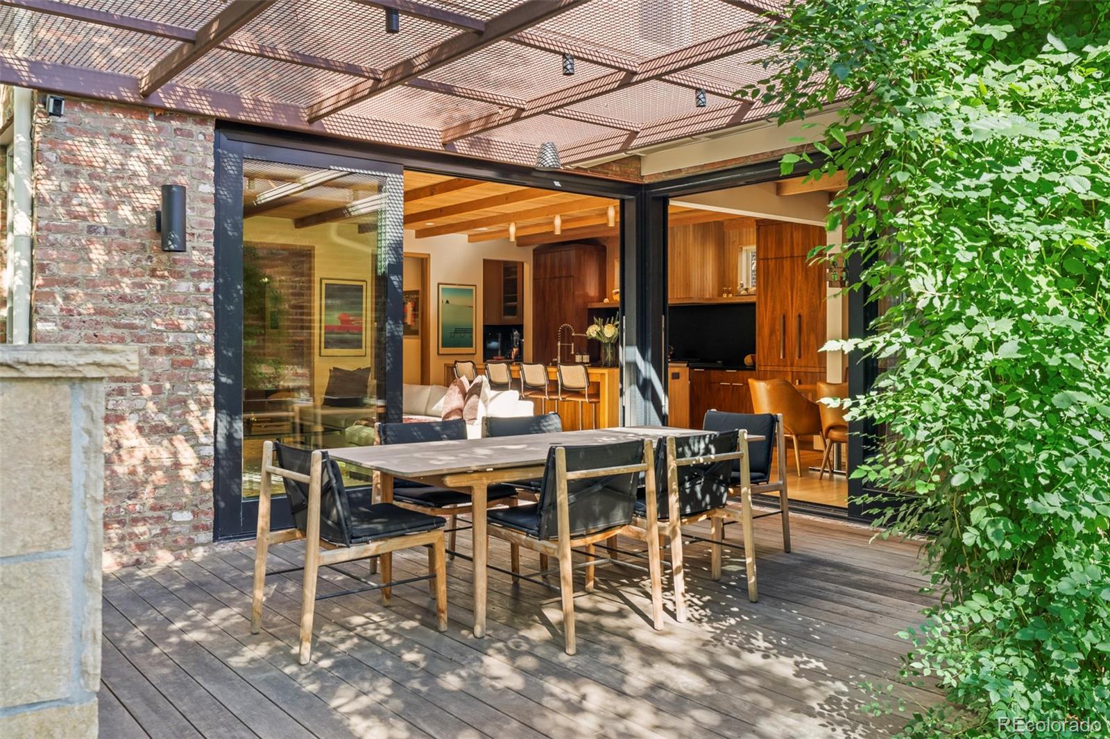 MLS Image #18 for 550  fillmore street,denver, Colorado