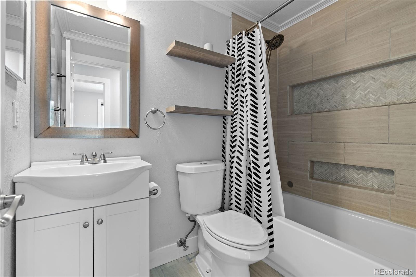 MLS Image #18 for 15452 e floyd avenue,aurora, Colorado