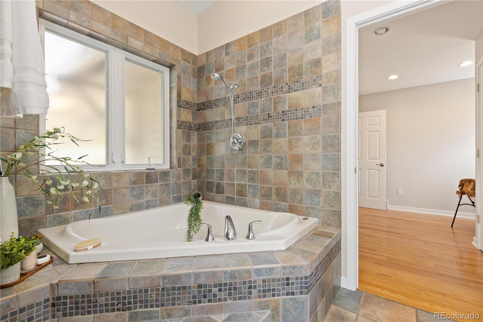 MLS Image #19 for 530  hartford drive,boulder, Colorado