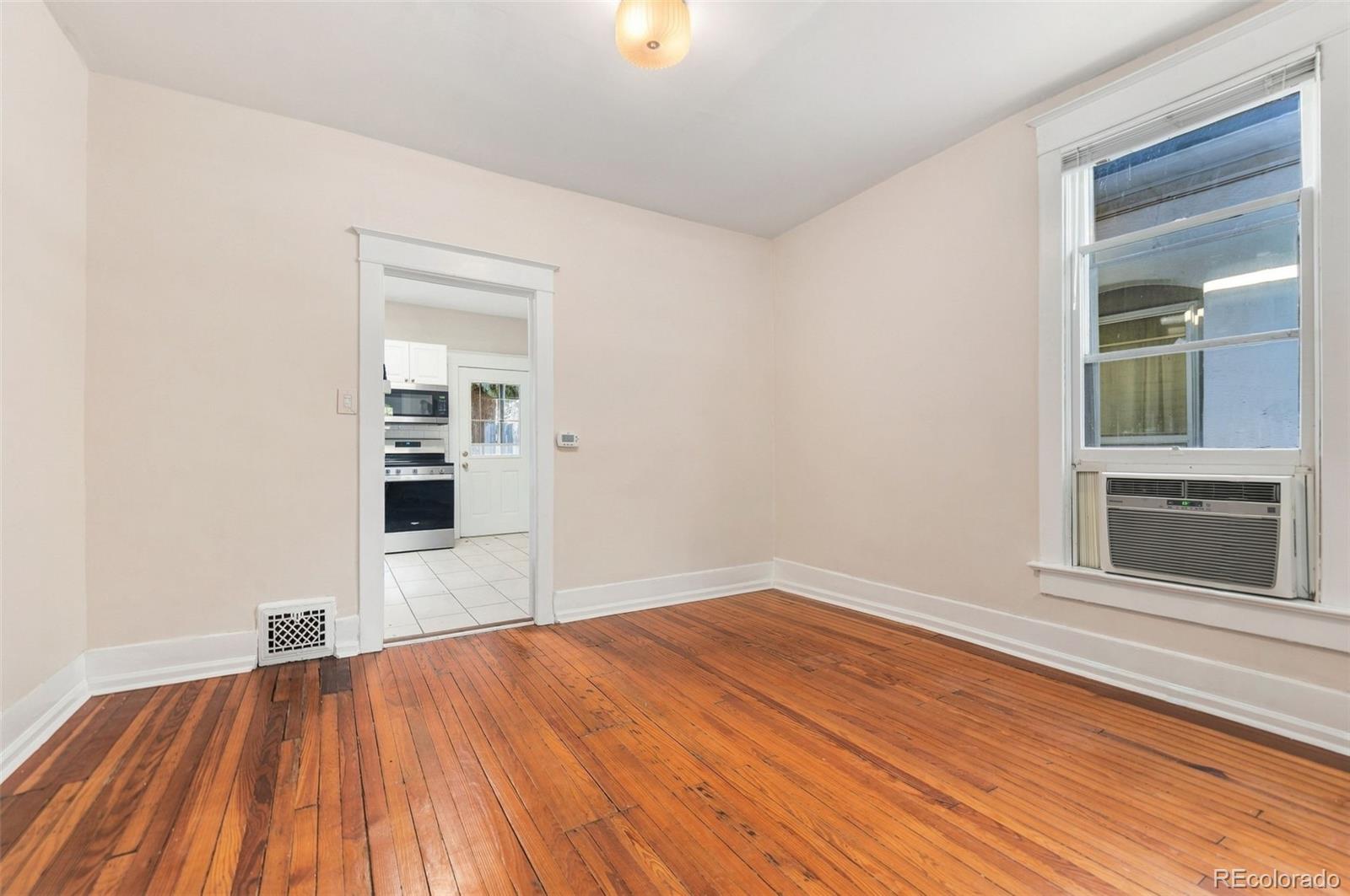MLS Image #10 for 1019  cook street,denver, Colorado