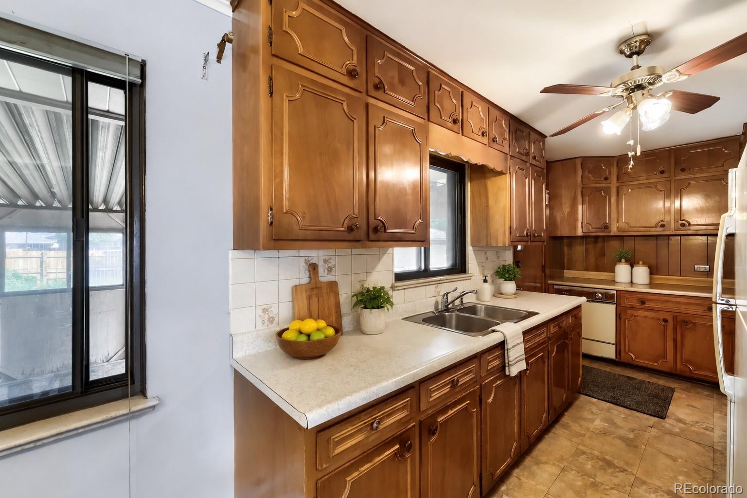 MLS Image #3 for 7520  wilson court,westminster, Colorado