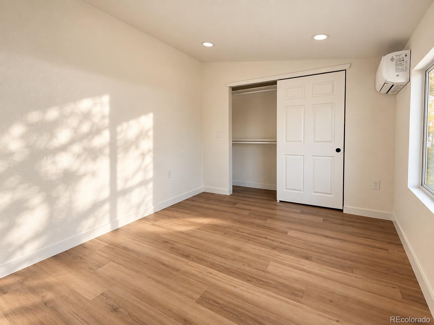 MLS Image #13 for 1505 w alaska place,denver, Colorado