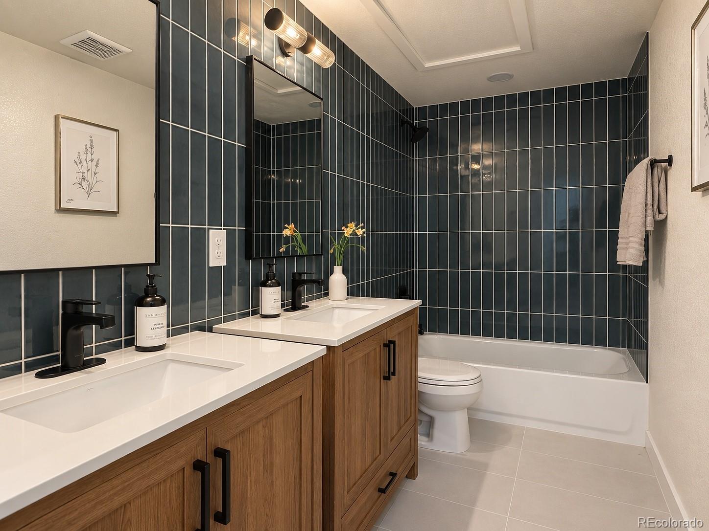 MLS Image #15 for 1505 w alaska place,denver, Colorado