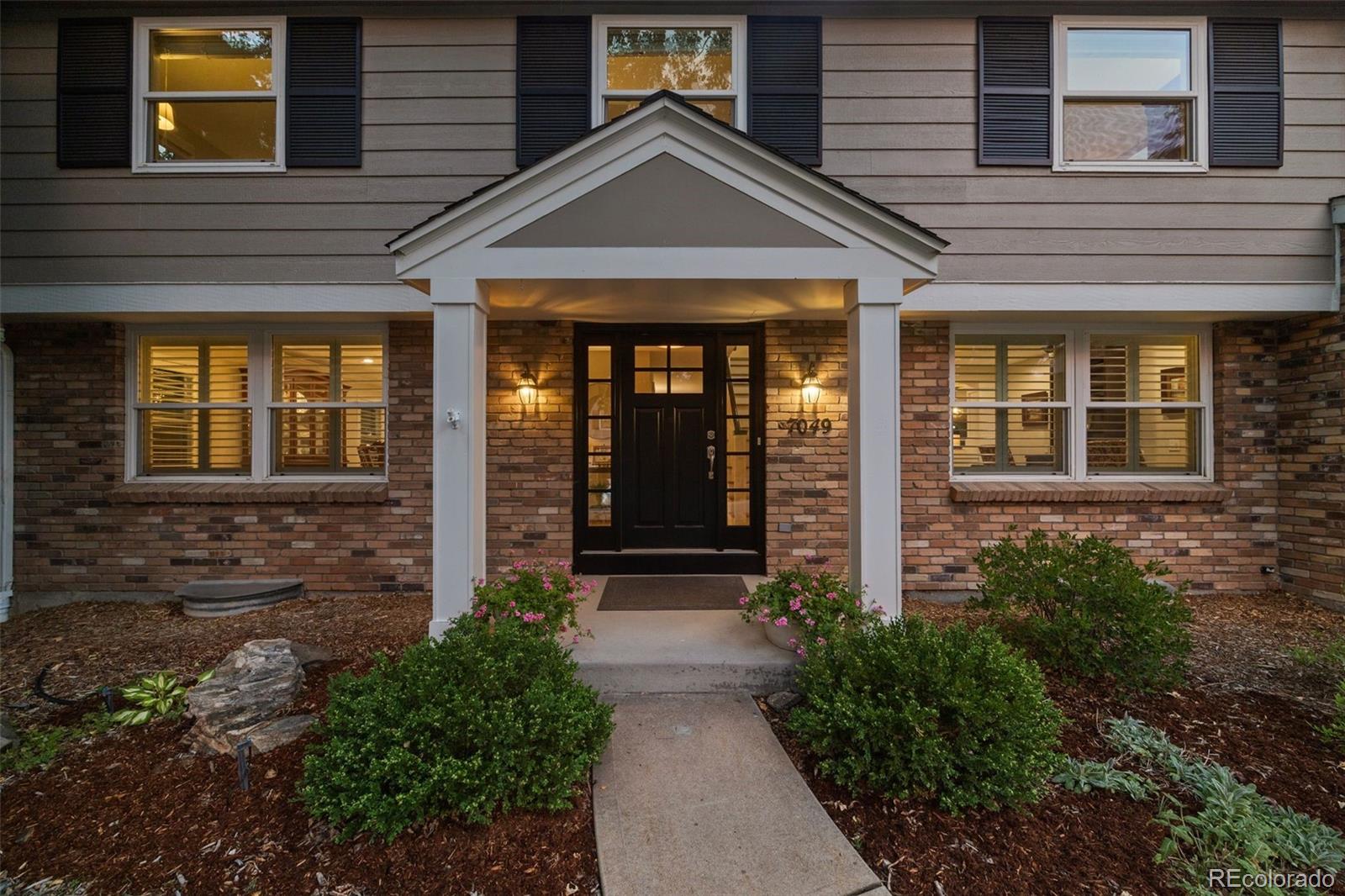 MLS Image #3 for 7049 s magnolia circle,centennial, Colorado
