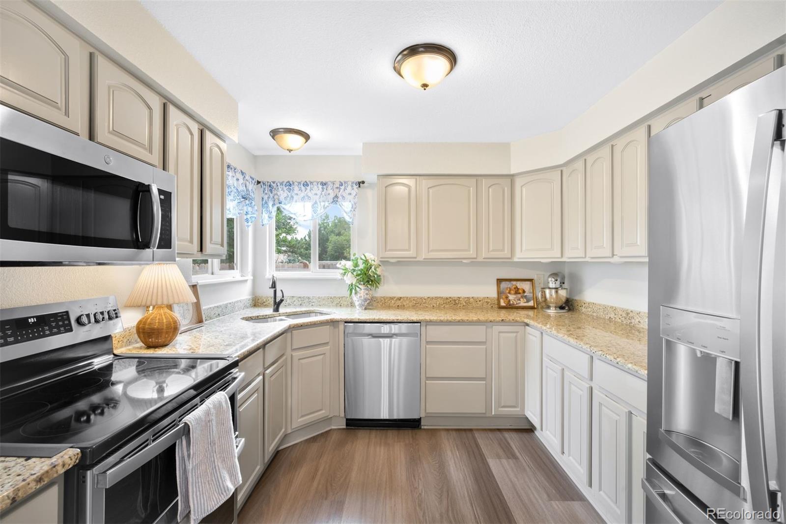 MLS Image #4 for 7274 s sheephorn mountain,littleton, Colorado