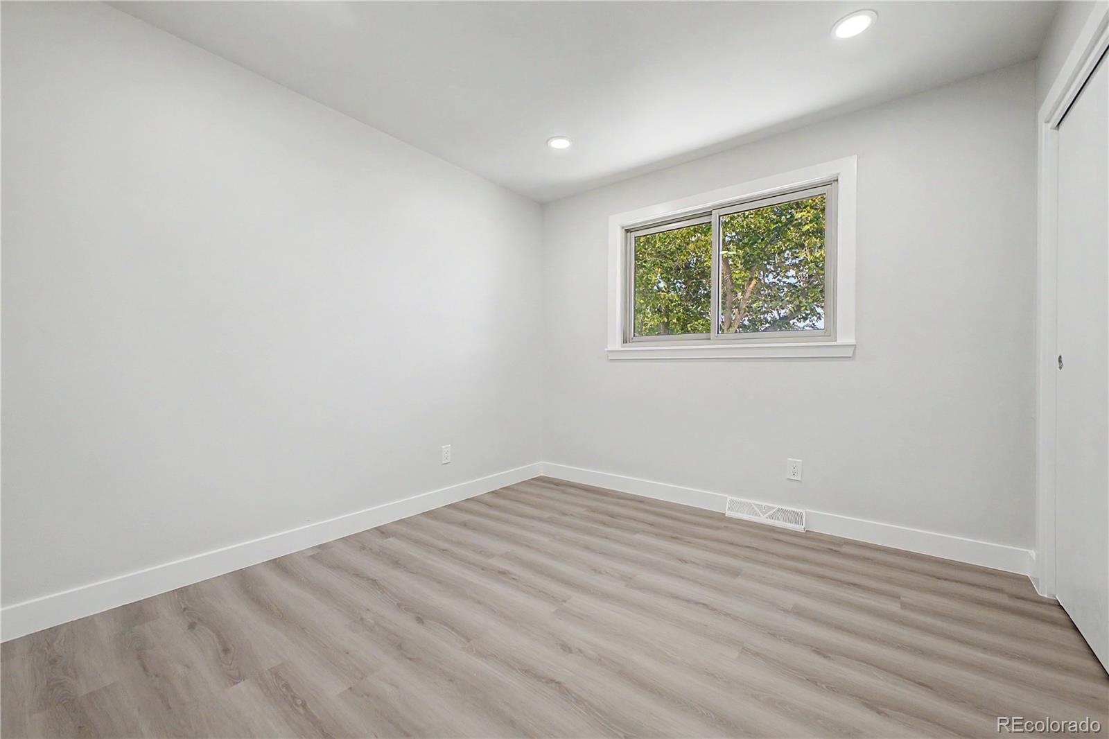 MLS Image #12 for 4313 s dillon street,aurora, Colorado