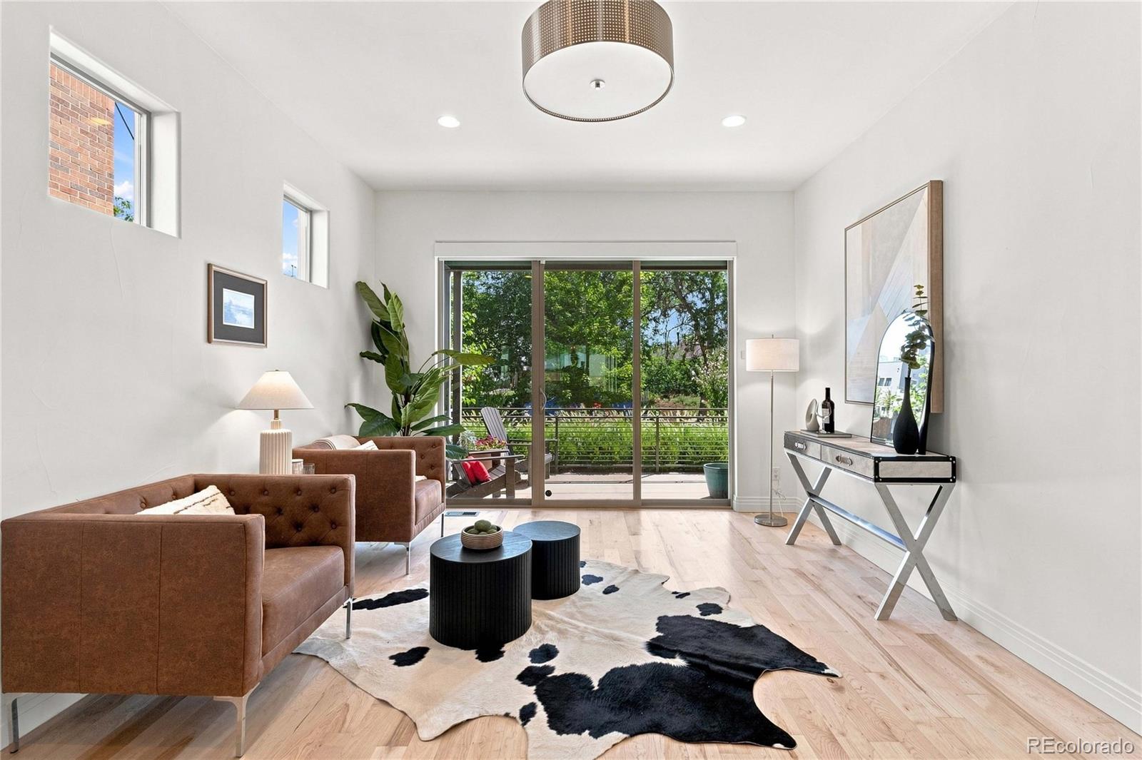 MLS Image #10 for 2135  newton street,denver, Colorado