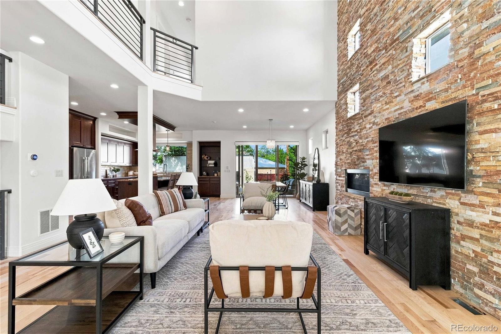MLS Image #11 for 2135  newton street,denver, Colorado