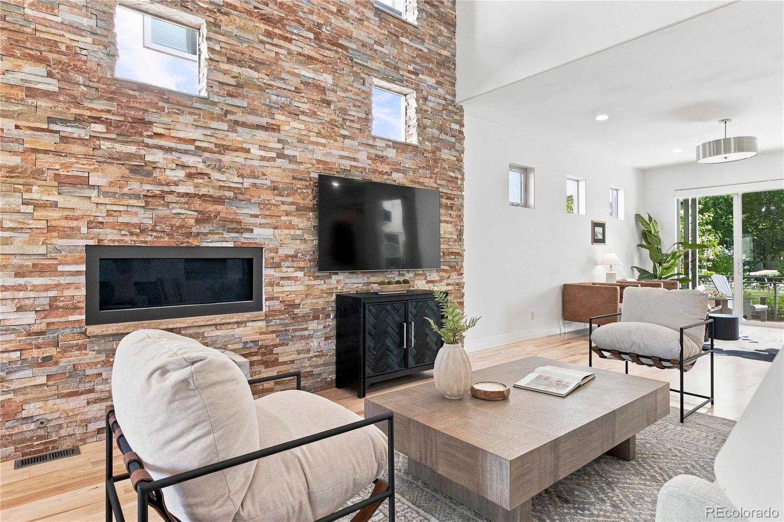 MLS Image #13 for 2135  newton street,denver, Colorado