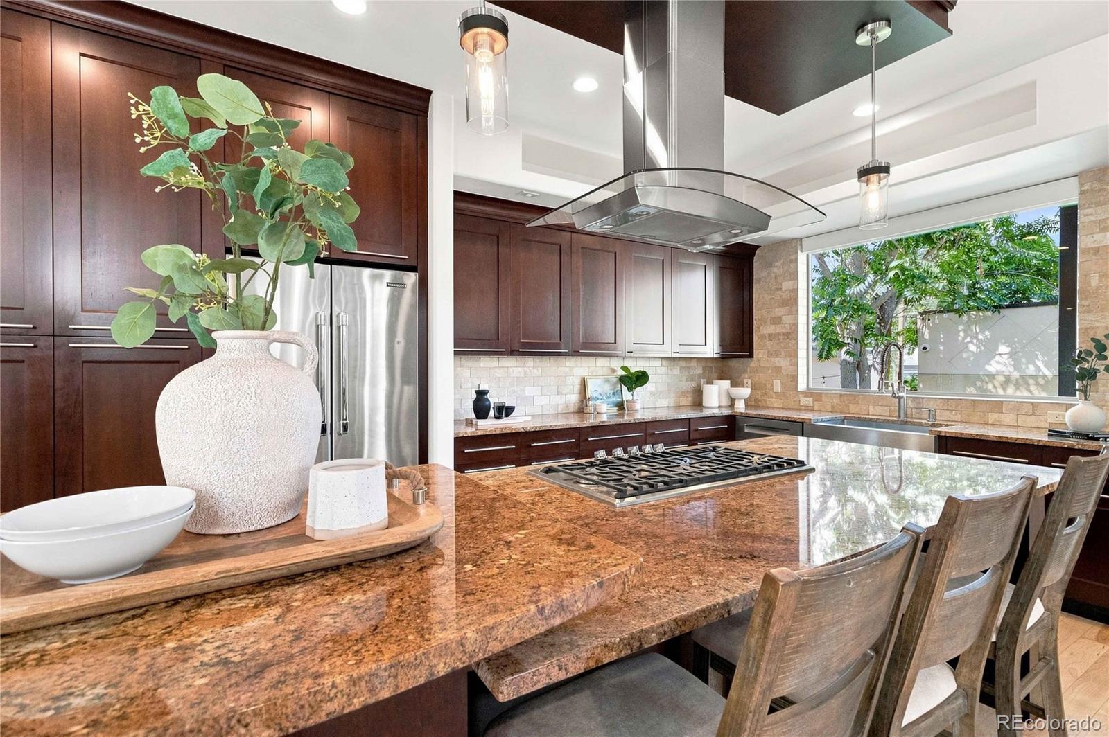 MLS Image #17 for 2135  newton street,denver, Colorado