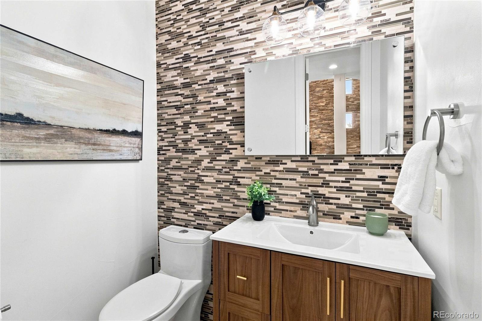 MLS Image #19 for 2135  newton street,denver, Colorado