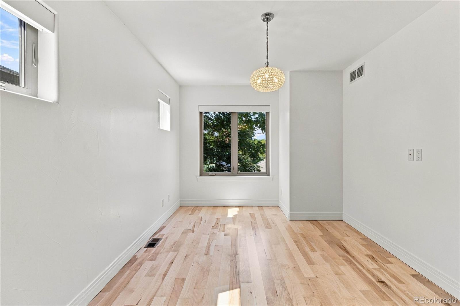MLS Image #25 for 2135  newton street,denver, Colorado