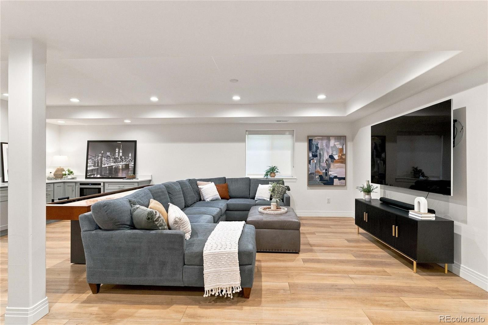 MLS Image #33 for 2135  newton street,denver, Colorado