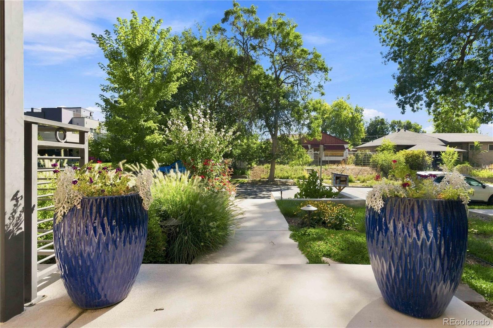 MLS Image #5 for 2135  newton street,denver, Colorado