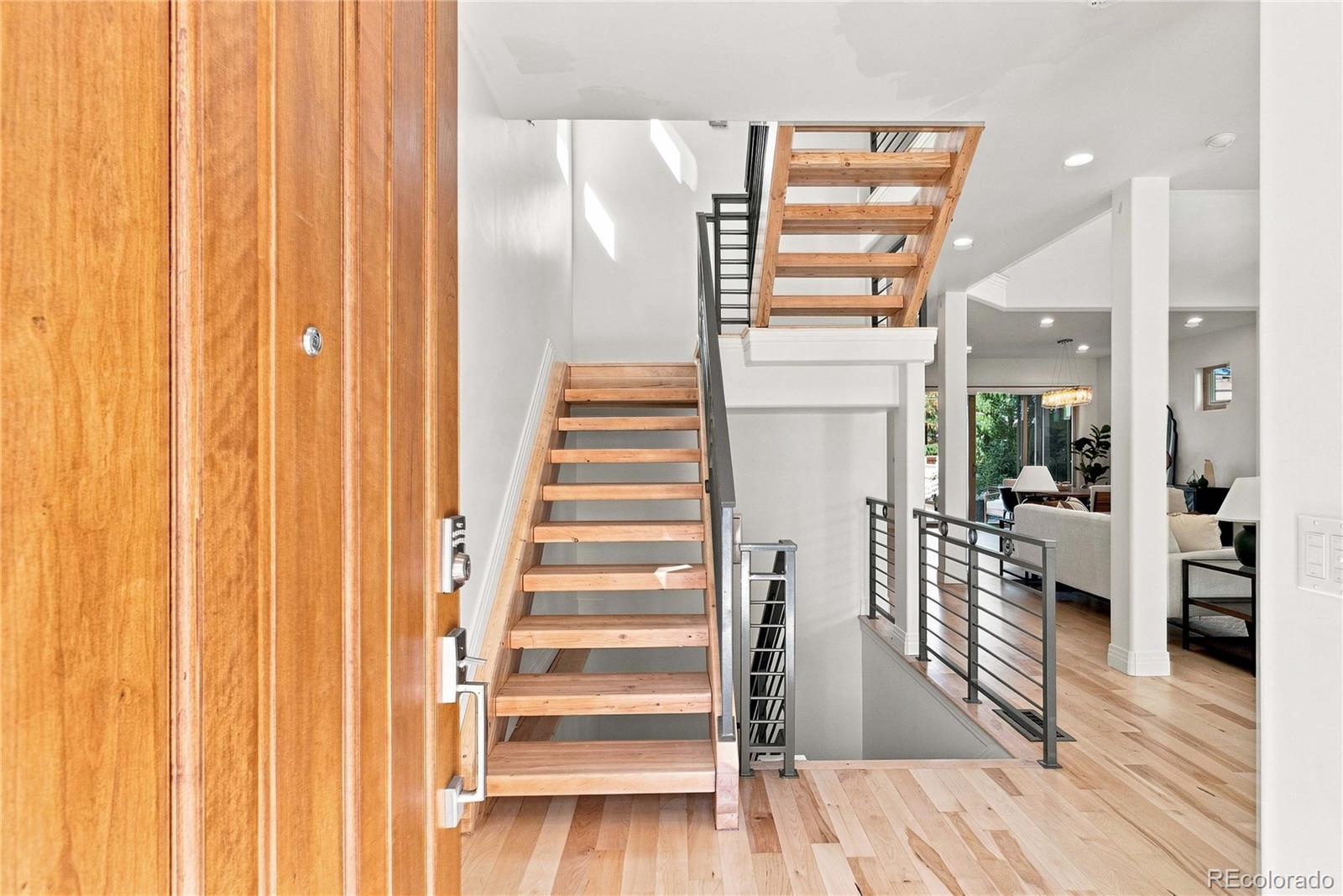 MLS Image #6 for 2135  newton street,denver, Colorado