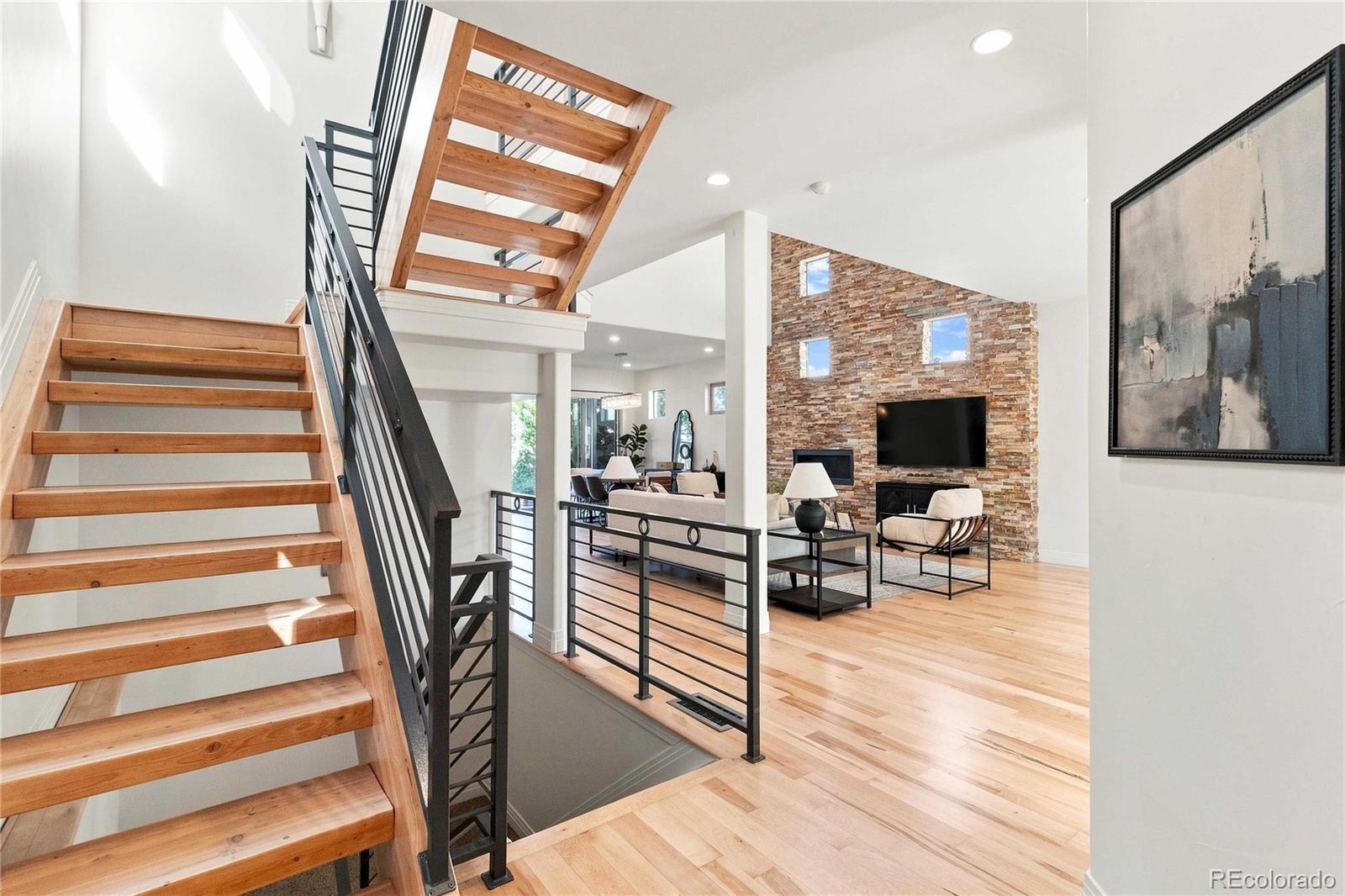 MLS Image #7 for 2135  newton street,denver, Colorado