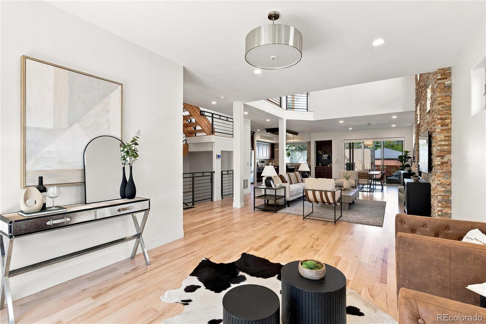 MLS Image #8 for 2135  newton street,denver, Colorado