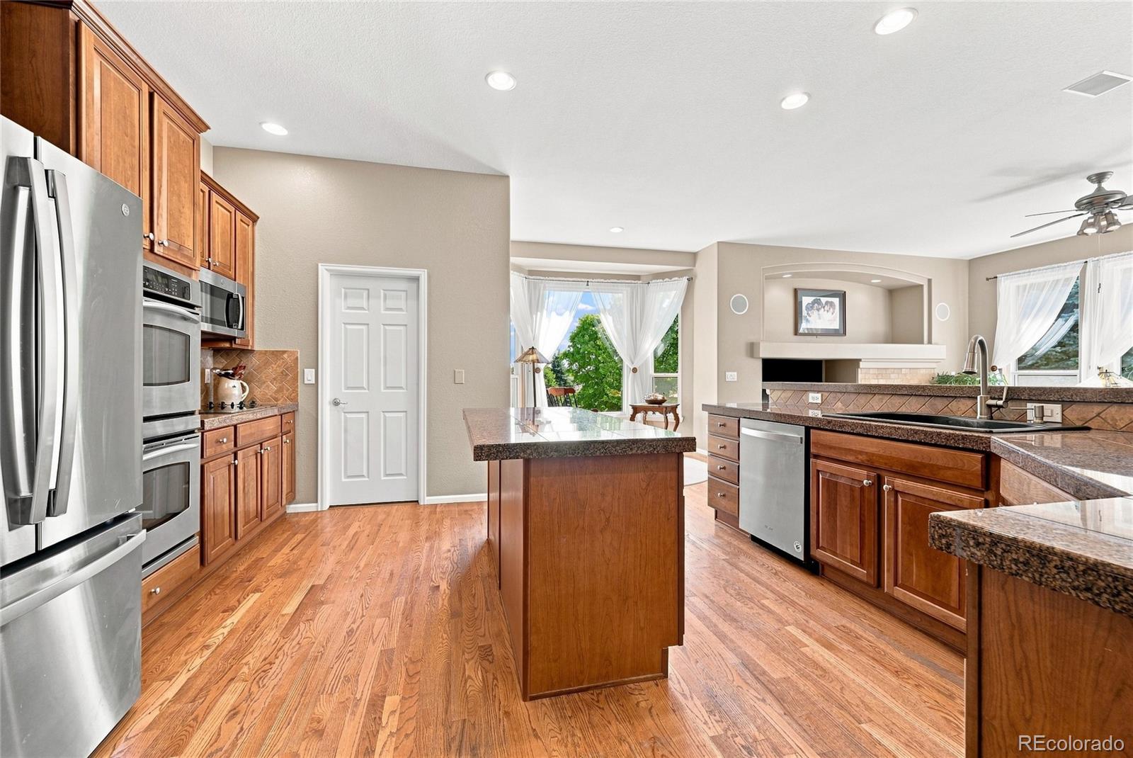 MLS Image #7 for 7542  pyrite way,castle rock, Colorado