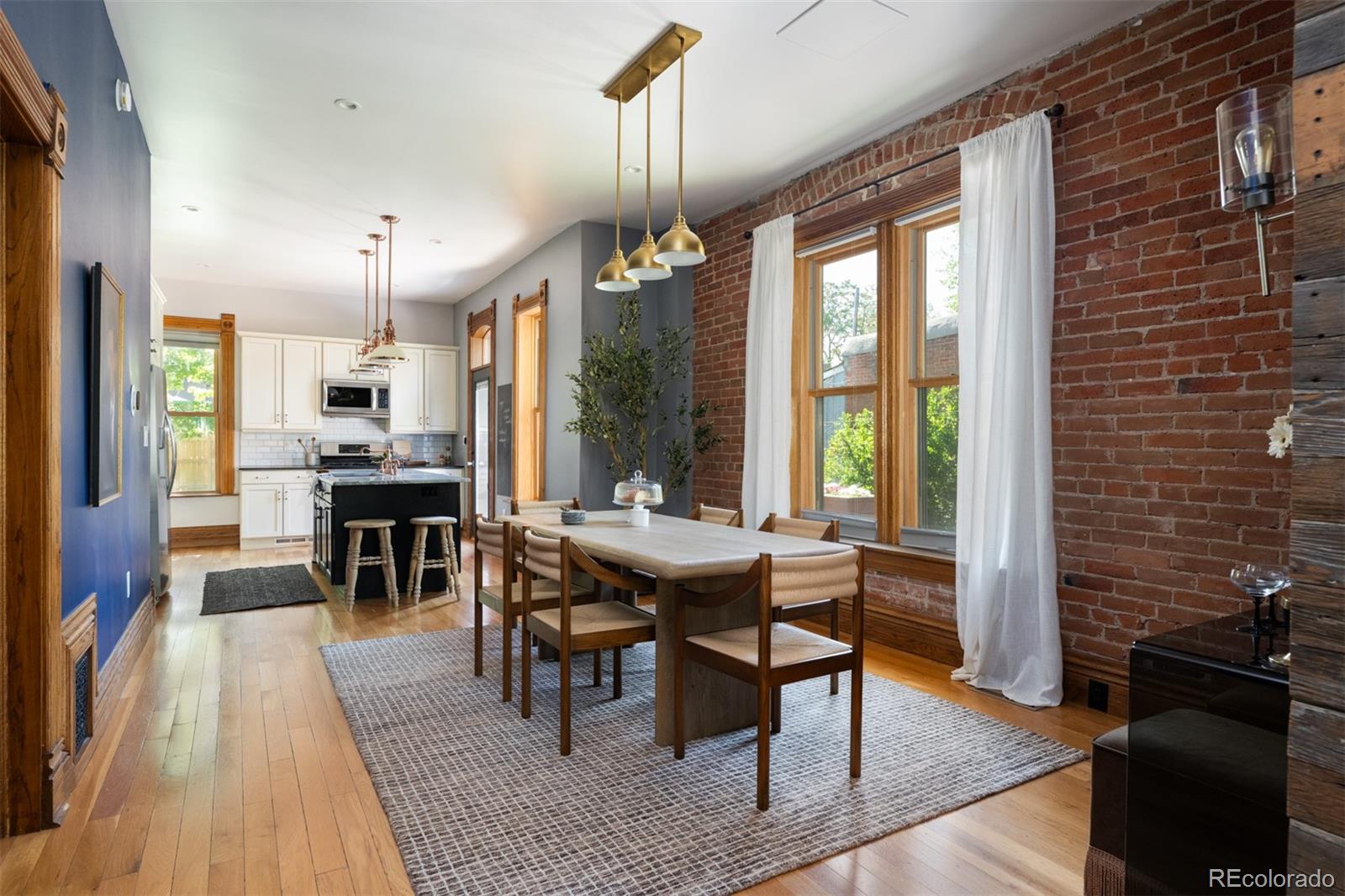 MLS Image #12 for 2536 n gilpin street,denver, Colorado