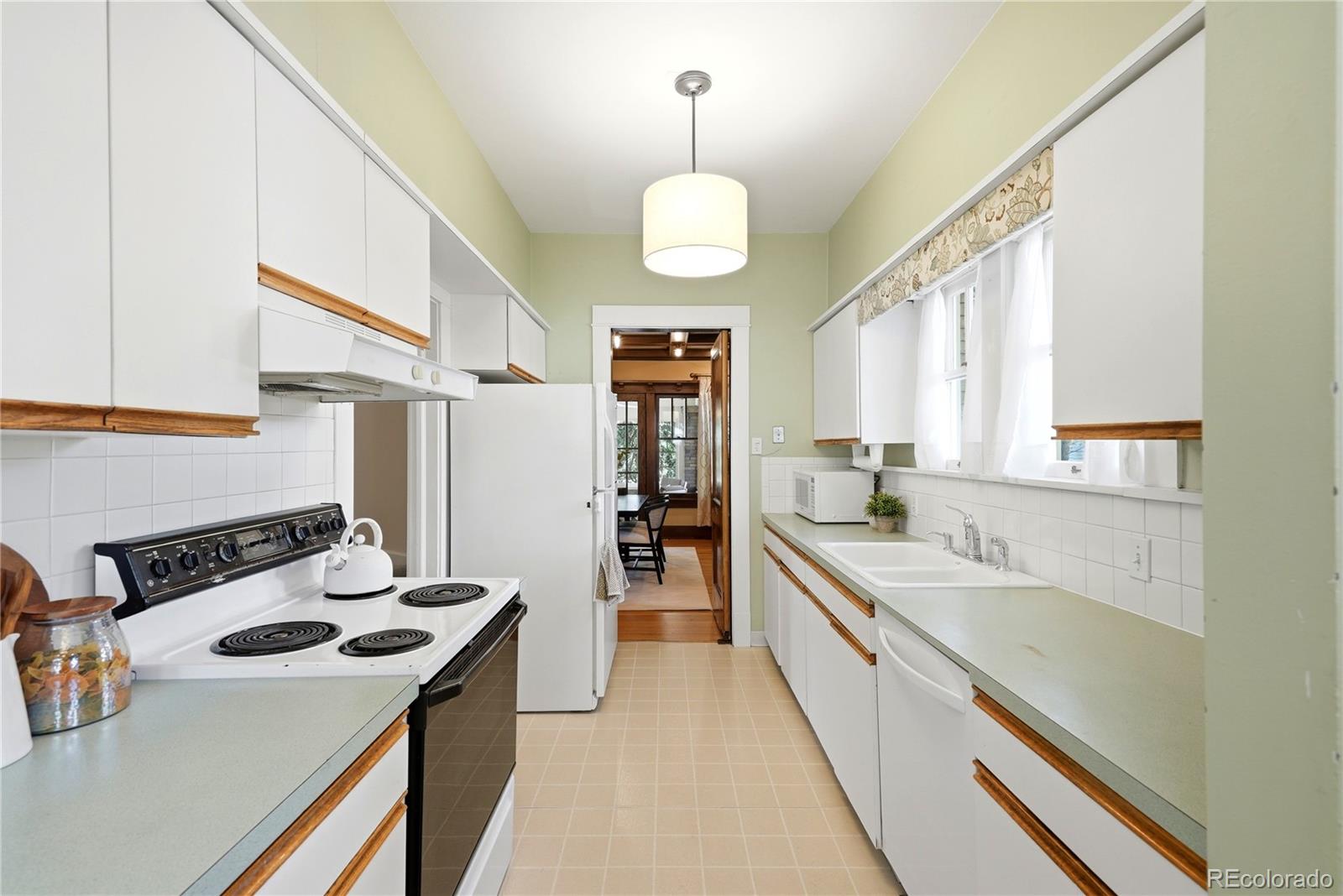MLS Image #14 for 664  york street,denver, Colorado