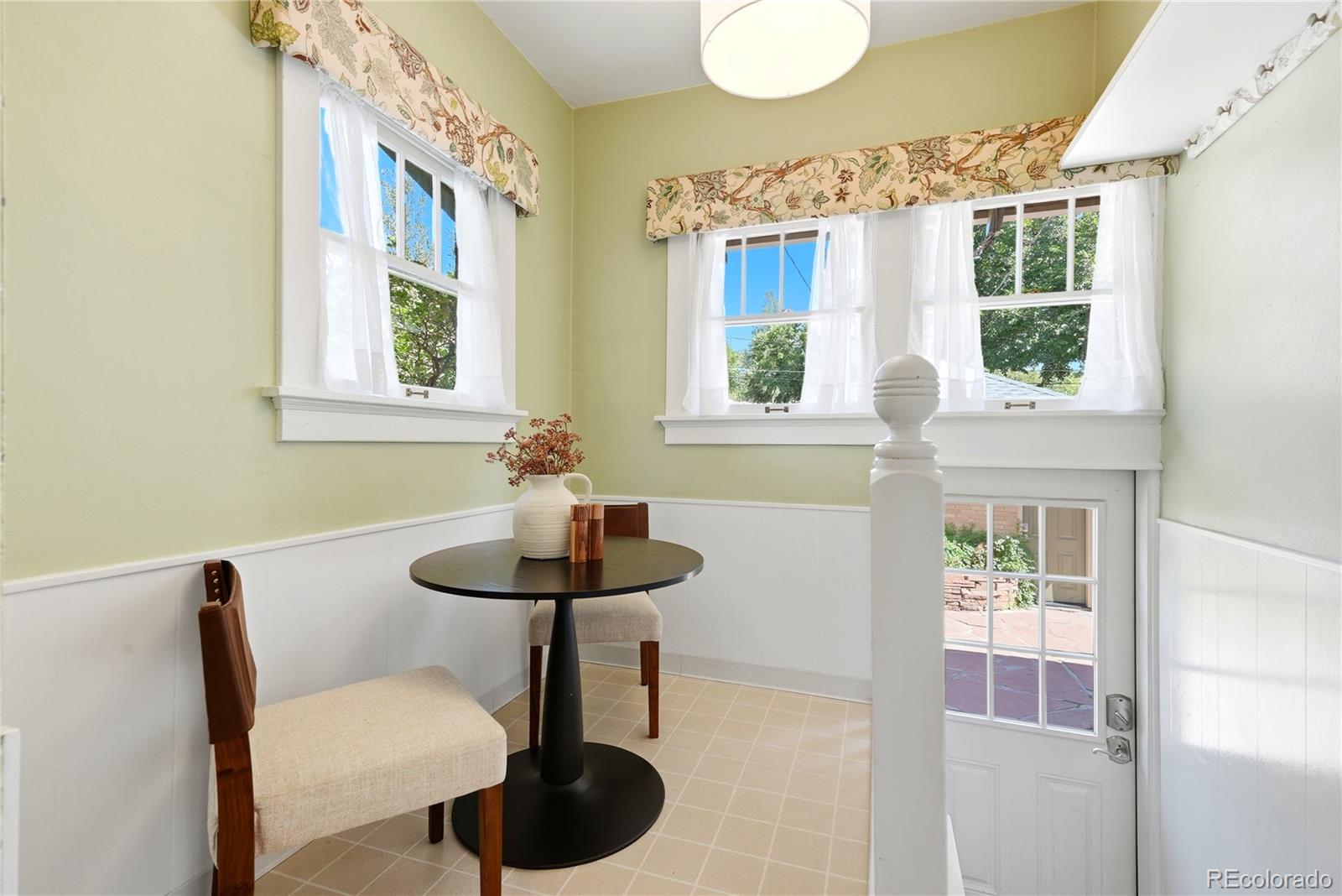 MLS Image #16 for 664  york street,denver, Colorado