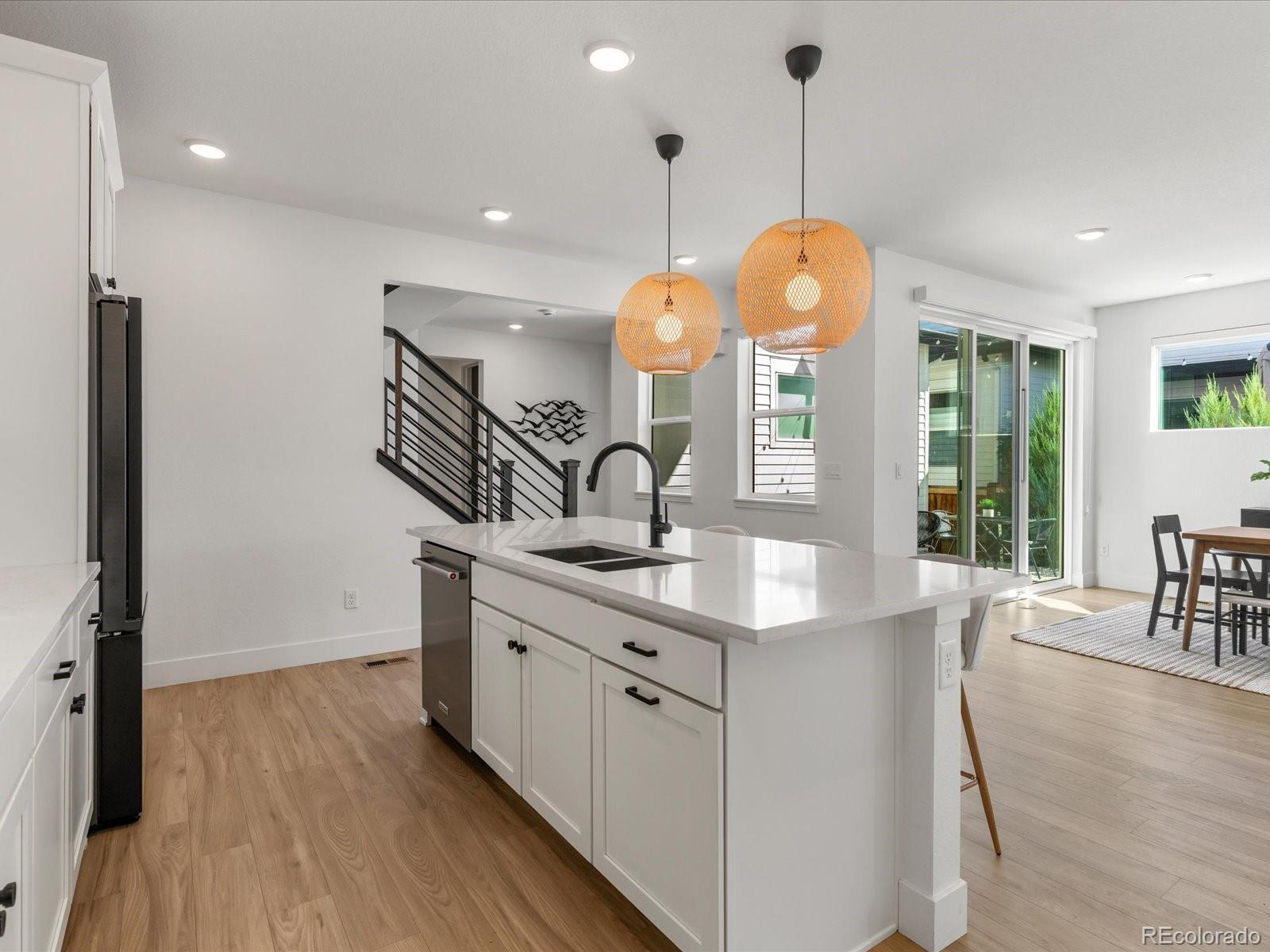 MLS Image #11 for 6364  galena way,denver, Colorado
