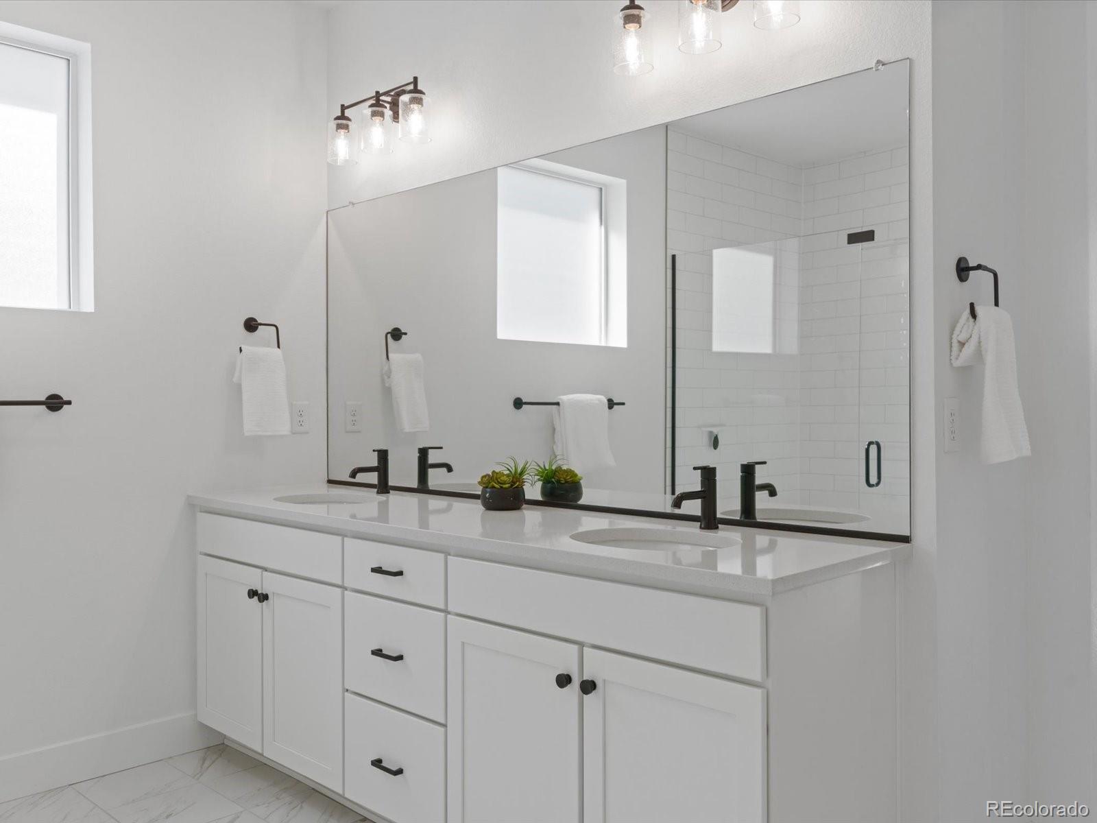 MLS Image #20 for 6364  galena way,denver, Colorado