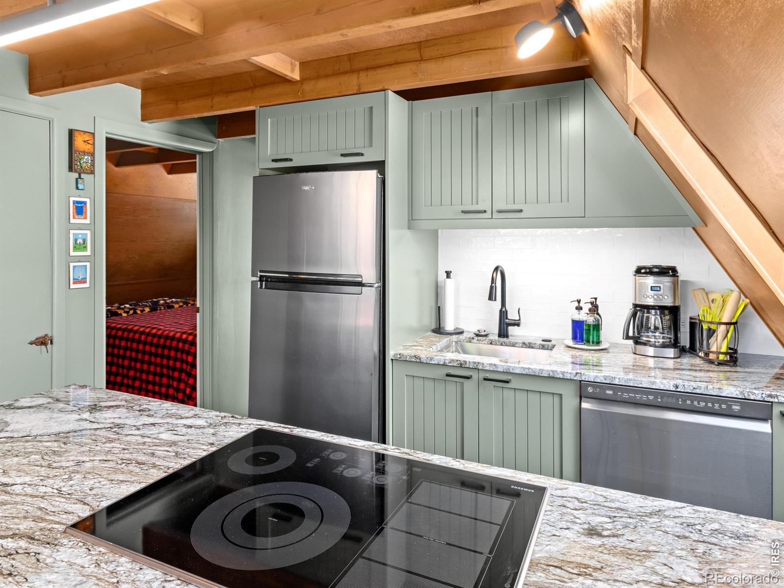 MLS Image #8 for 847  hemlock drive,lyons, Colorado