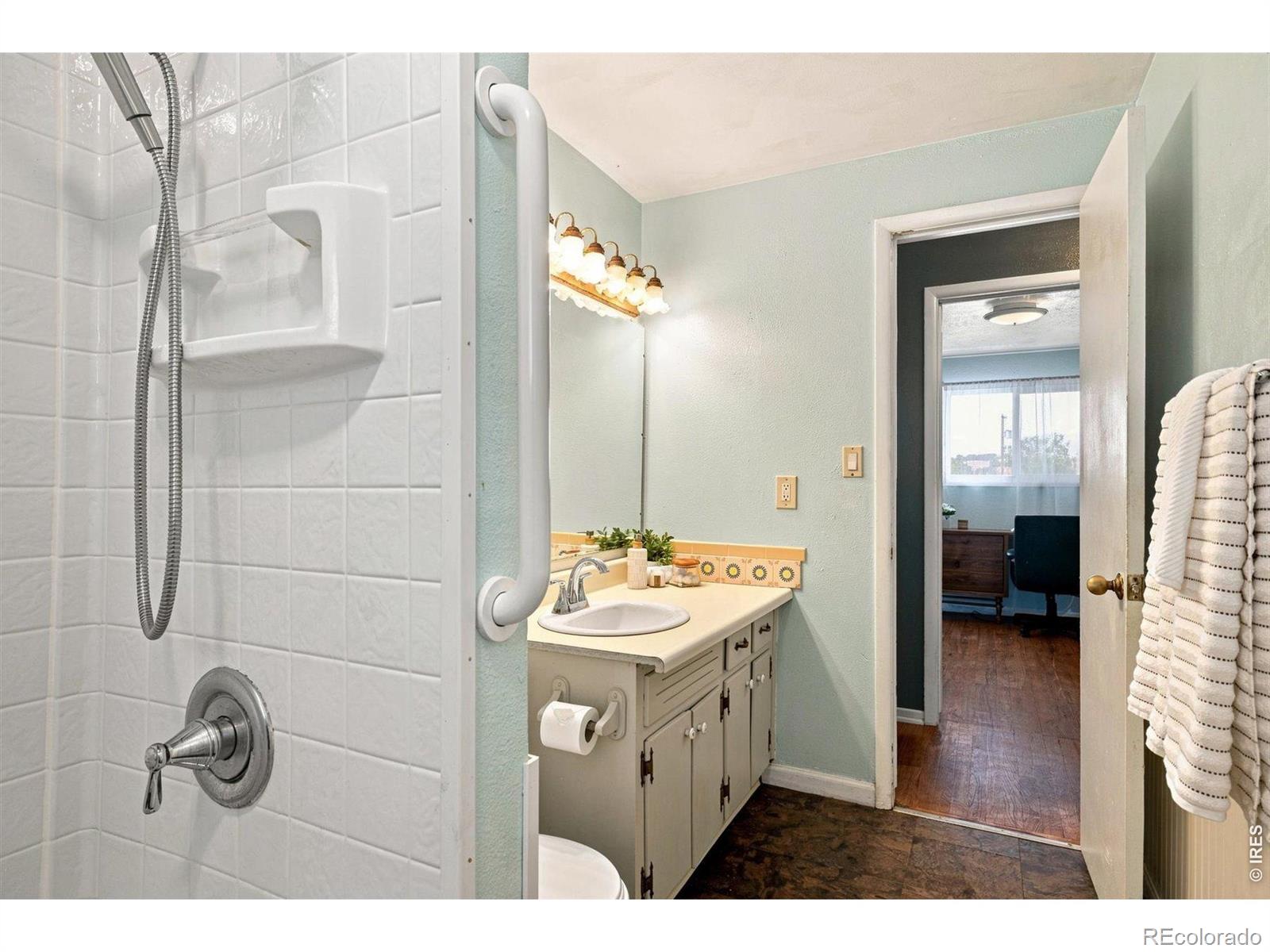 MLS Image #12 for 8290  louise drive,denver, Colorado