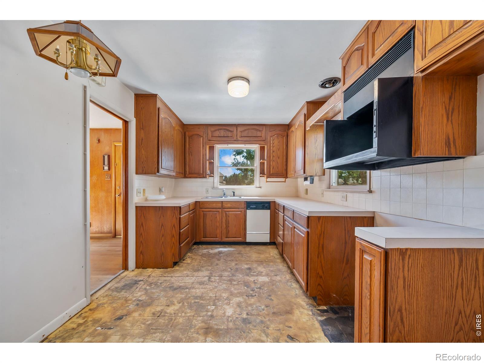 MLS Image #15 for 1408  17th avenue,longmont, Colorado
