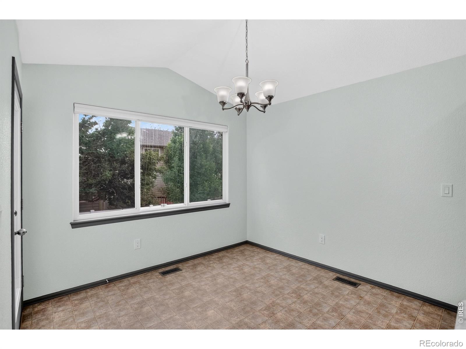 MLS Image #13 for 2548  lynnhaven lane,fort collins, Colorado