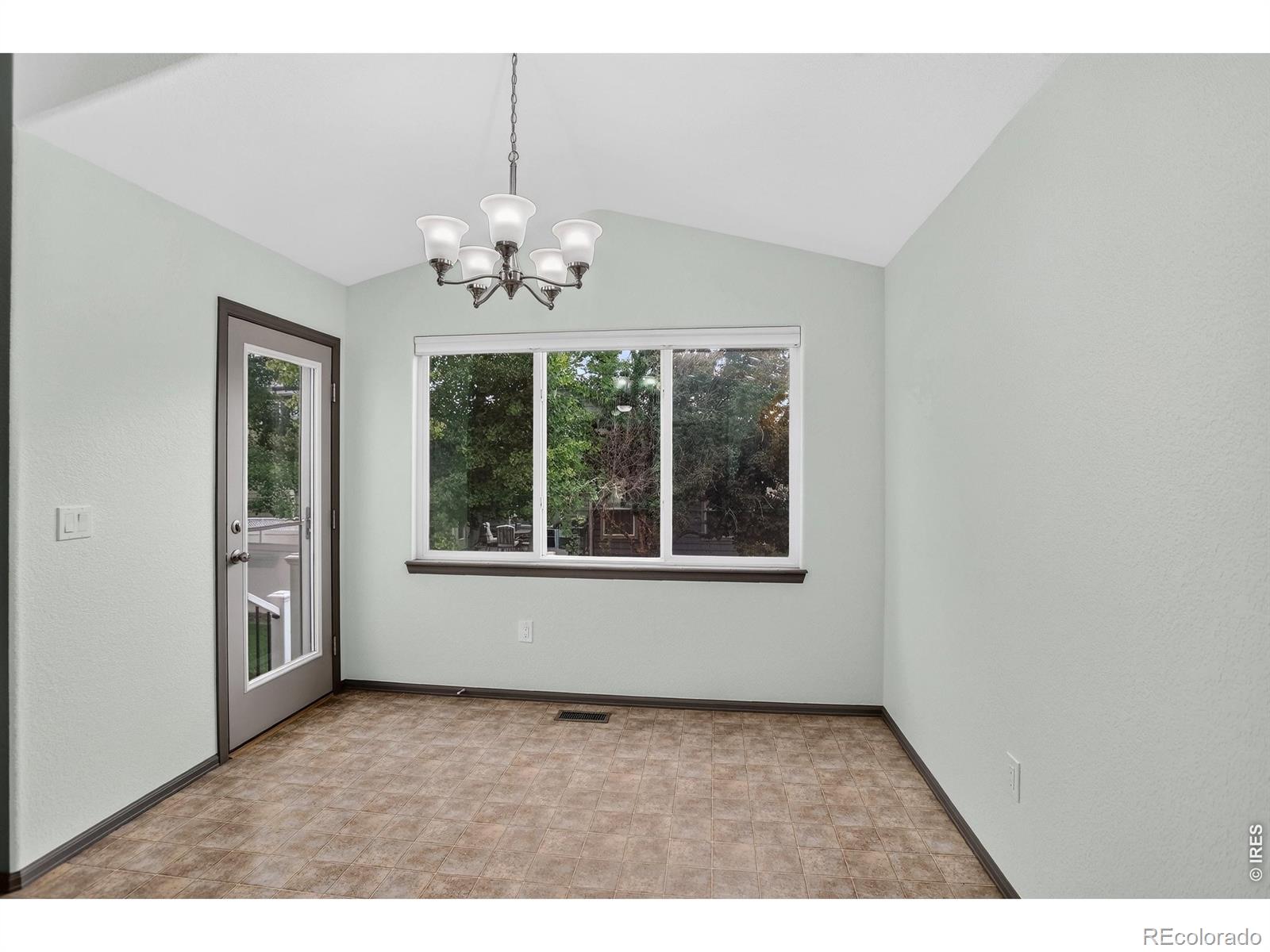 MLS Image #14 for 2548  lynnhaven lane,fort collins, Colorado