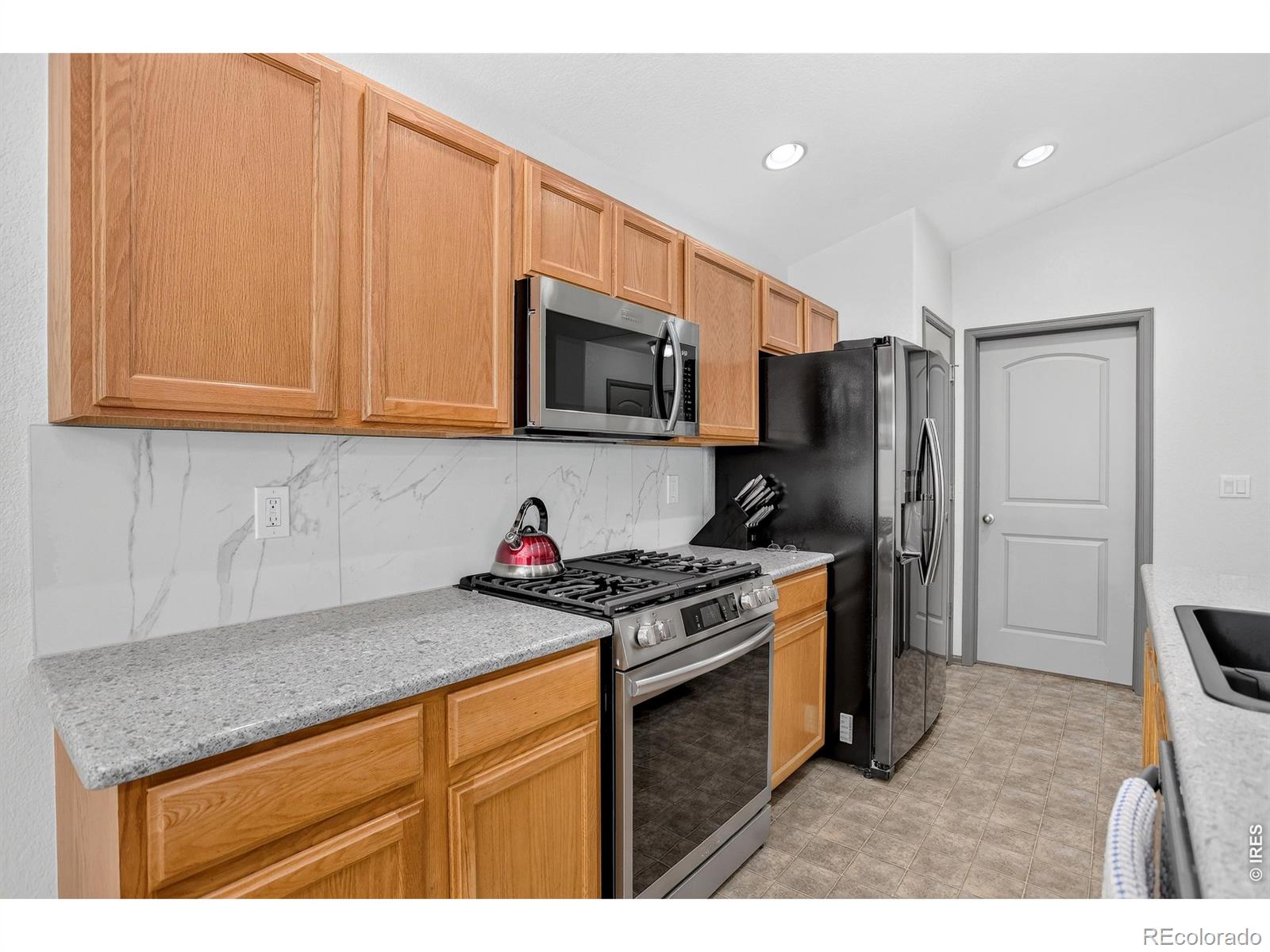 MLS Image #9 for 2548  lynnhaven lane,fort collins, Colorado