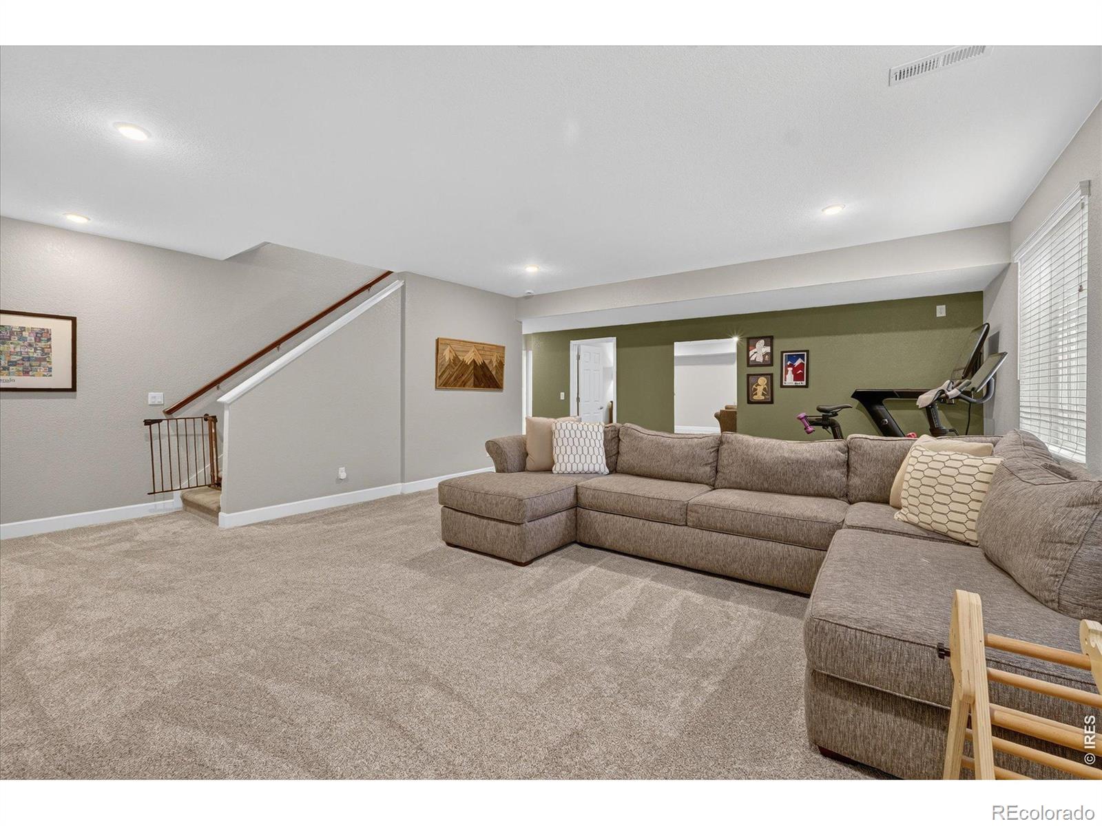 MLS Image #13 for 628  stage station way,lafayette, Colorado
