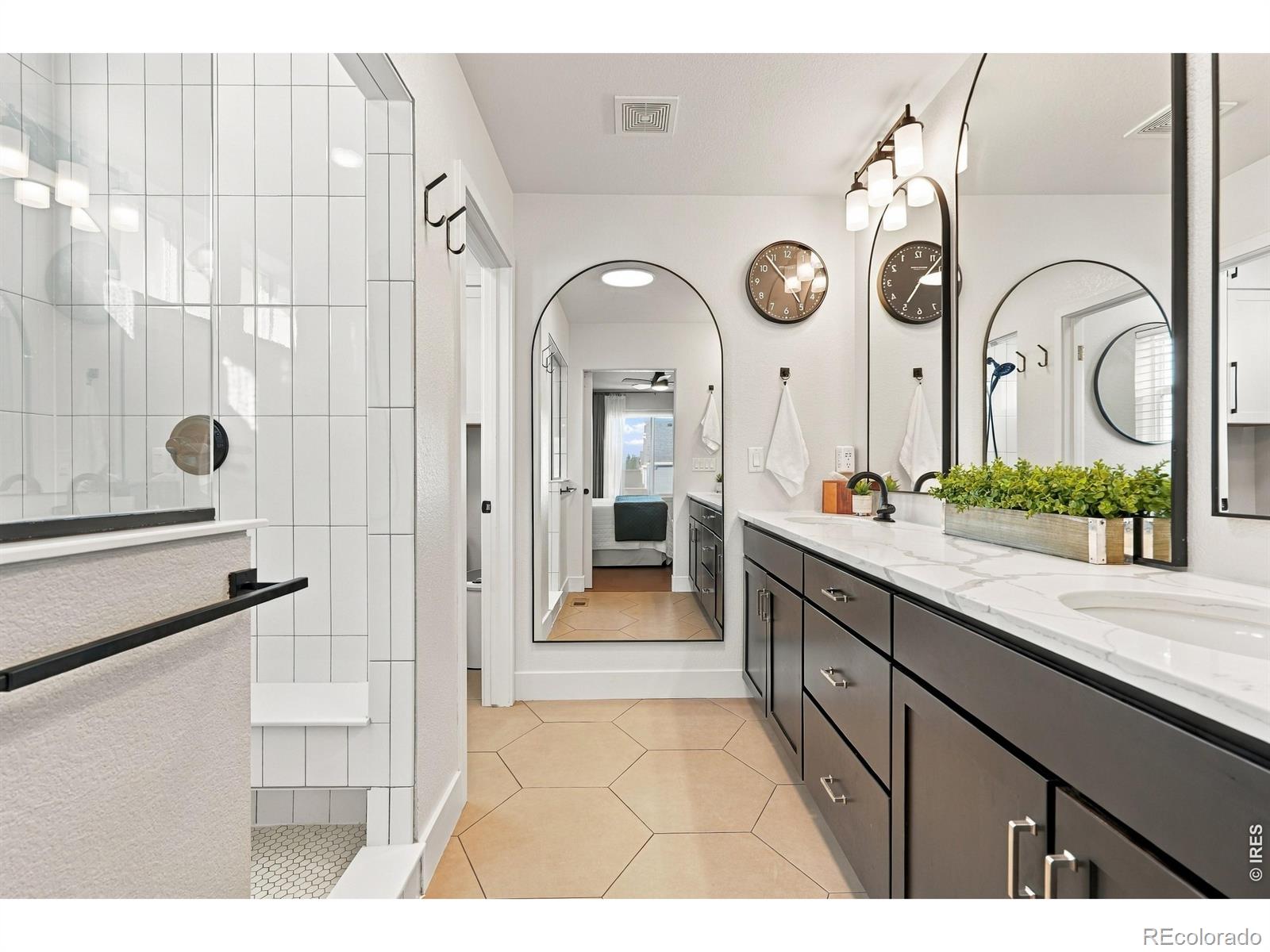 MLS Image #23 for 3681  driftwood drive,johnstown, Colorado