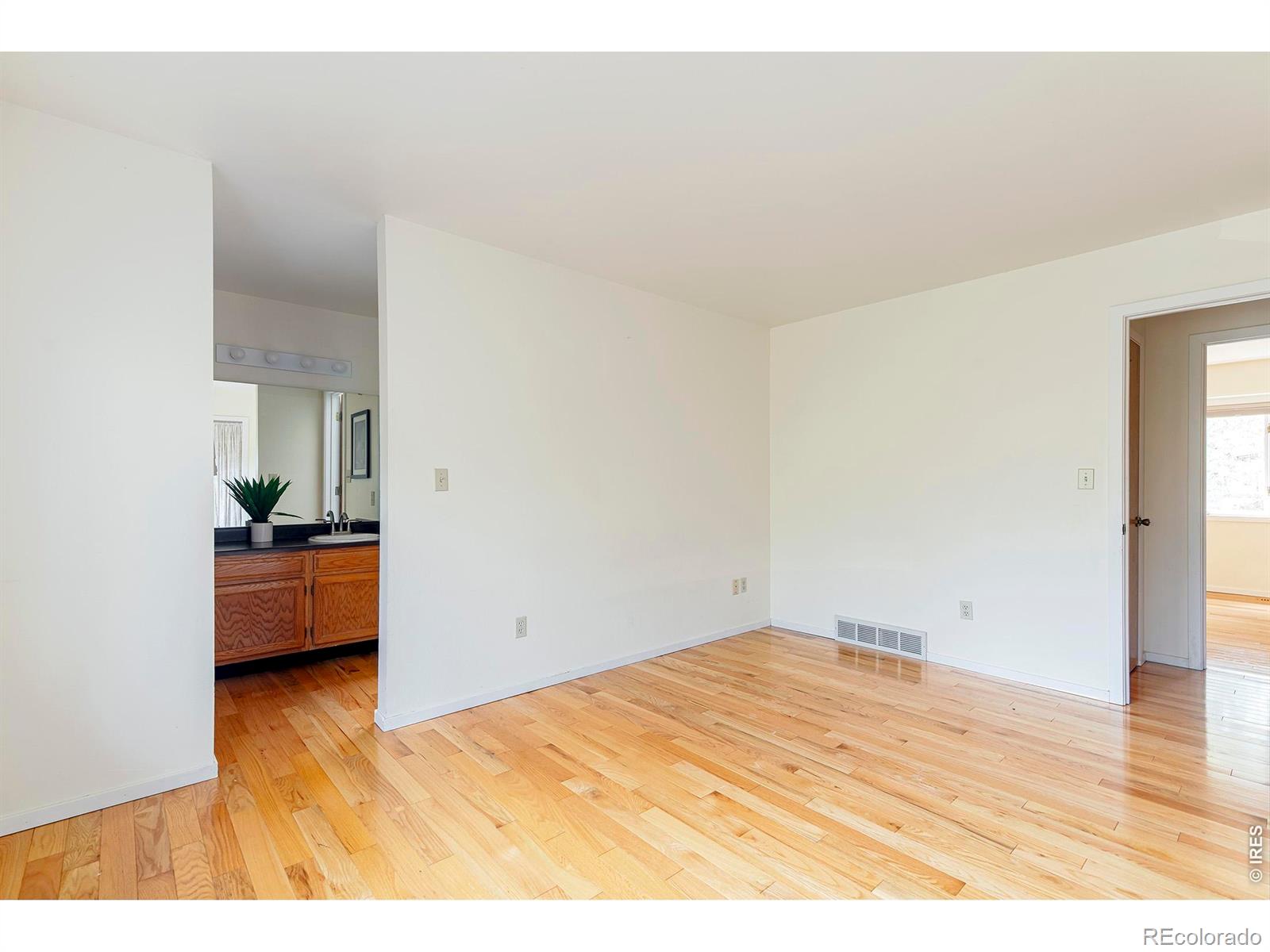 MLS Image #18 for 3527  spring creek place,boulder, Colorado