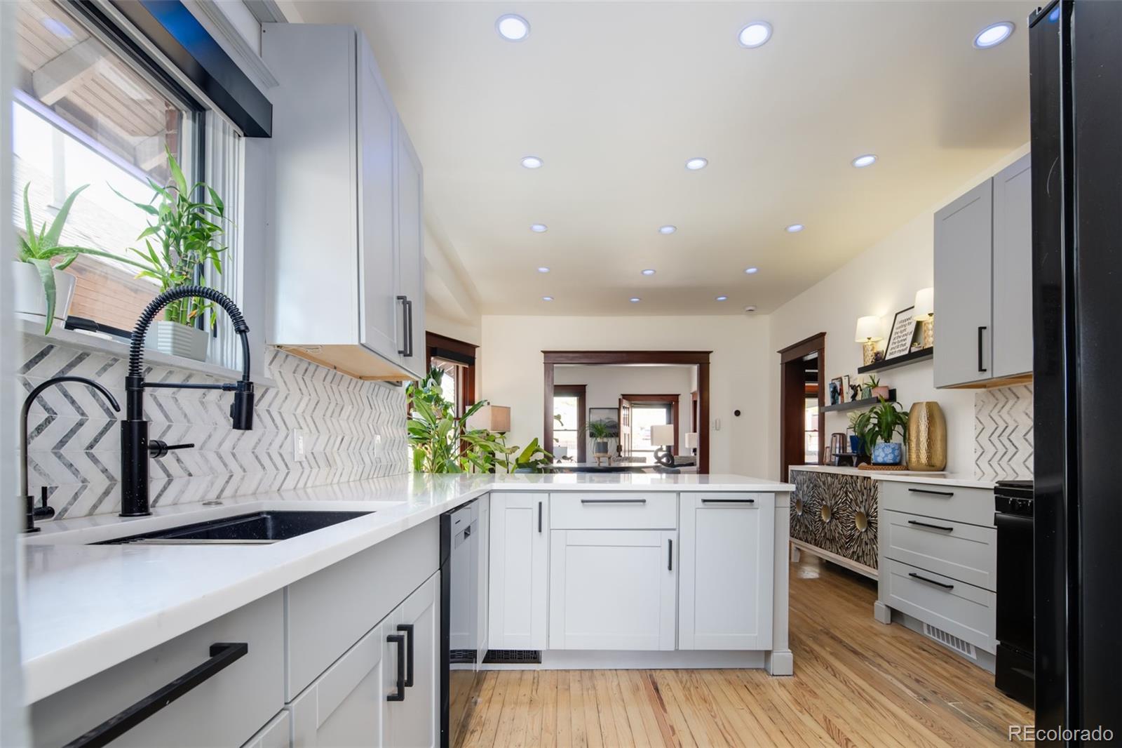 MLS Image #15 for 2036  eliot street,denver, Colorado