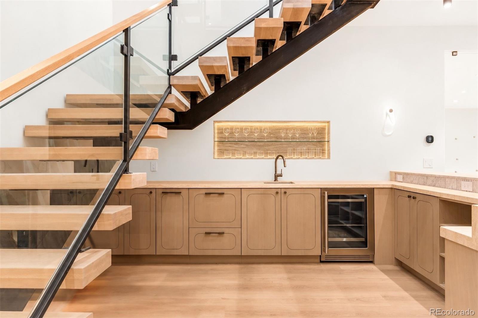 MLS Image #26 for 824 s franklin street,denver, Colorado