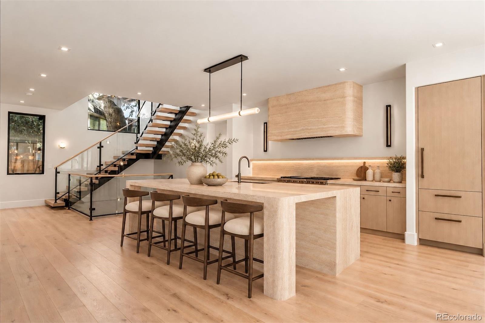 MLS Image #3 for 824 s franklin street,denver, Colorado