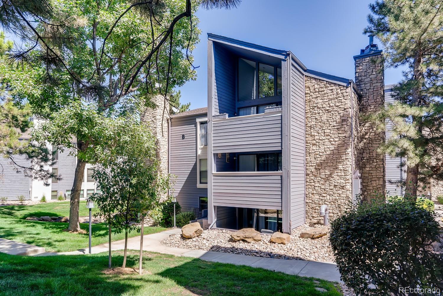 MLS Image #1 for 9757 e peakview avenue,englewood, Colorado