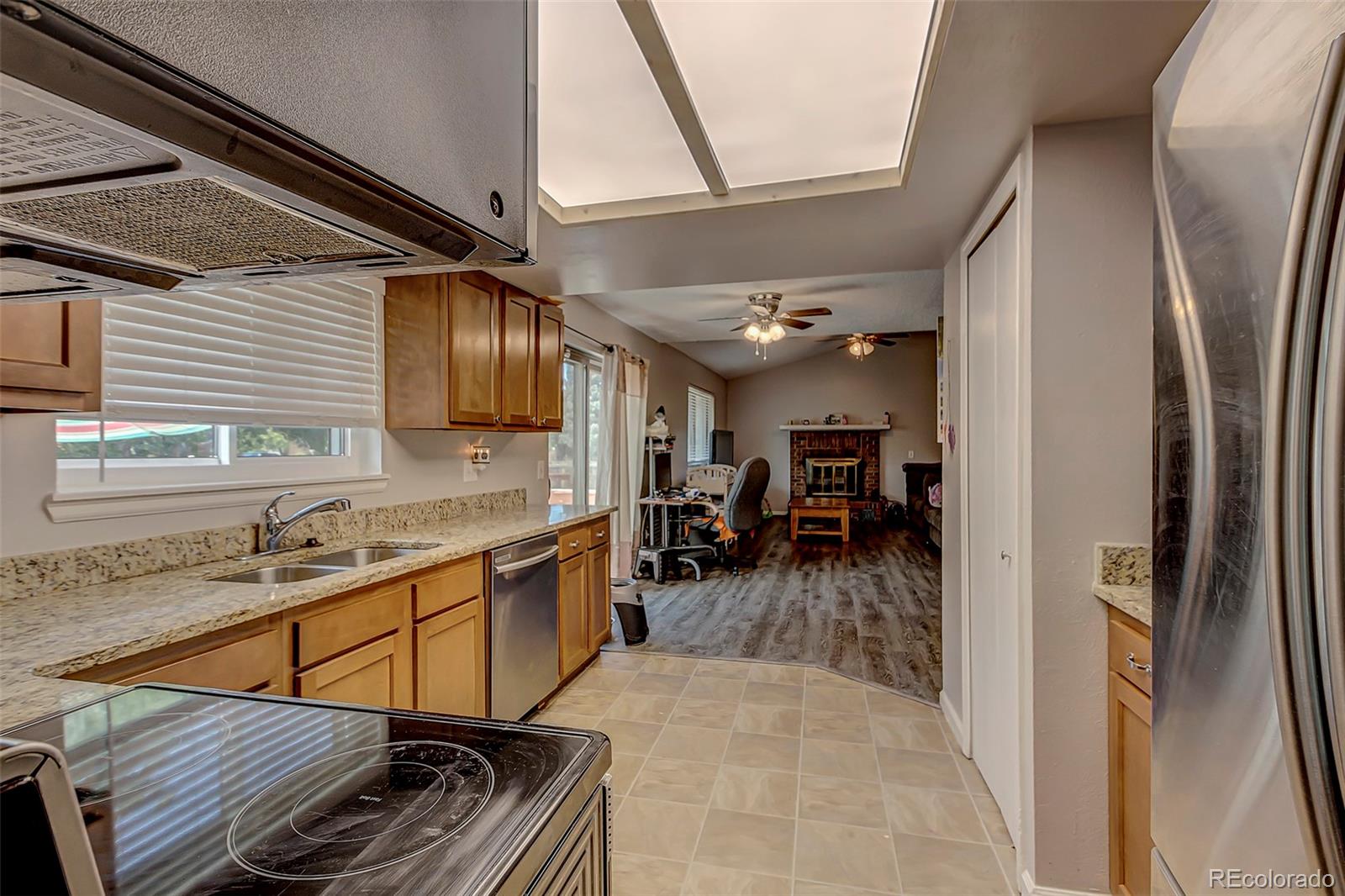 MLS Image #9 for 903 s ouray street,aurora, Colorado