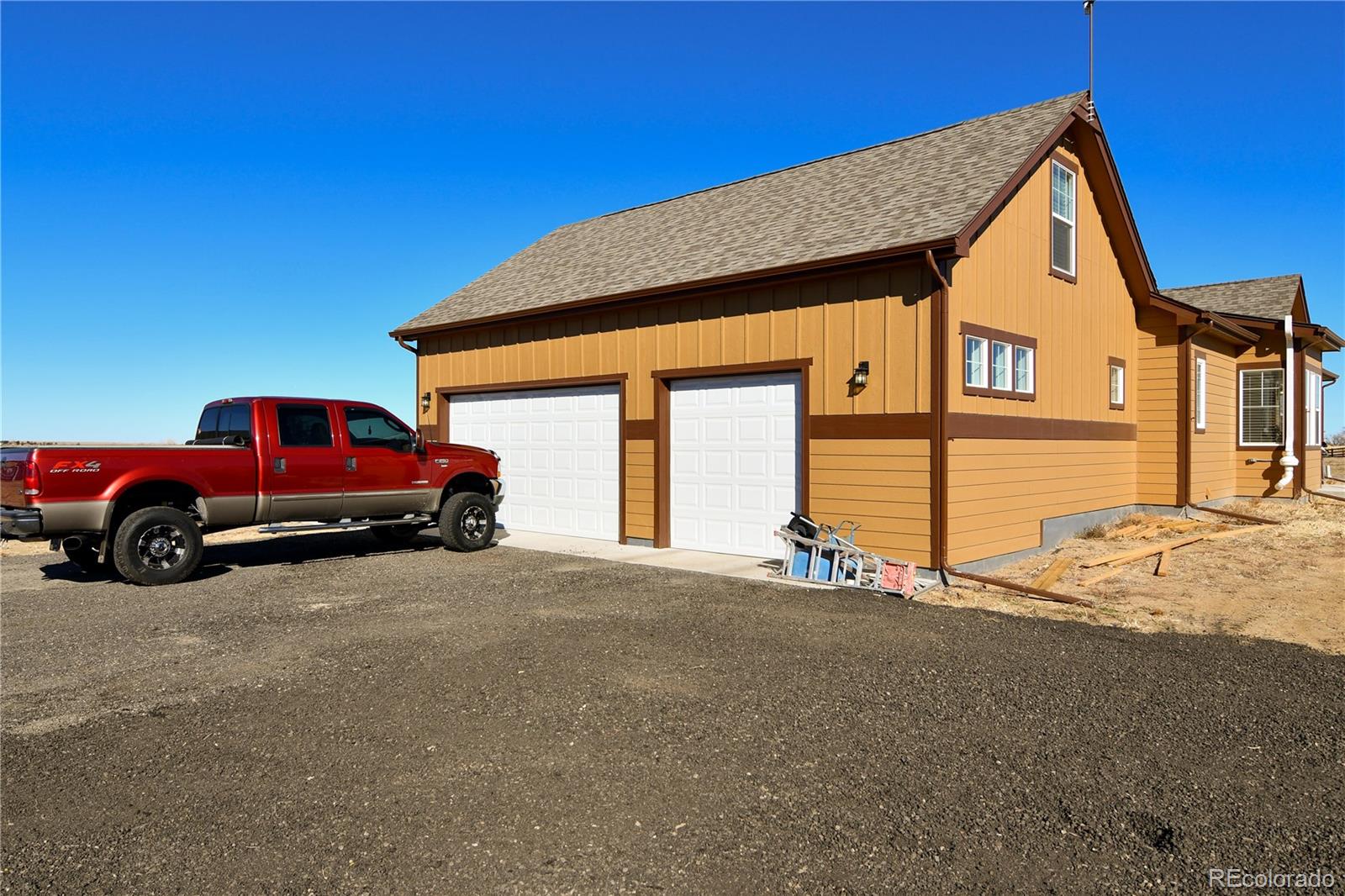 MLS Image #2 for 256 w 6th place,byers, Colorado