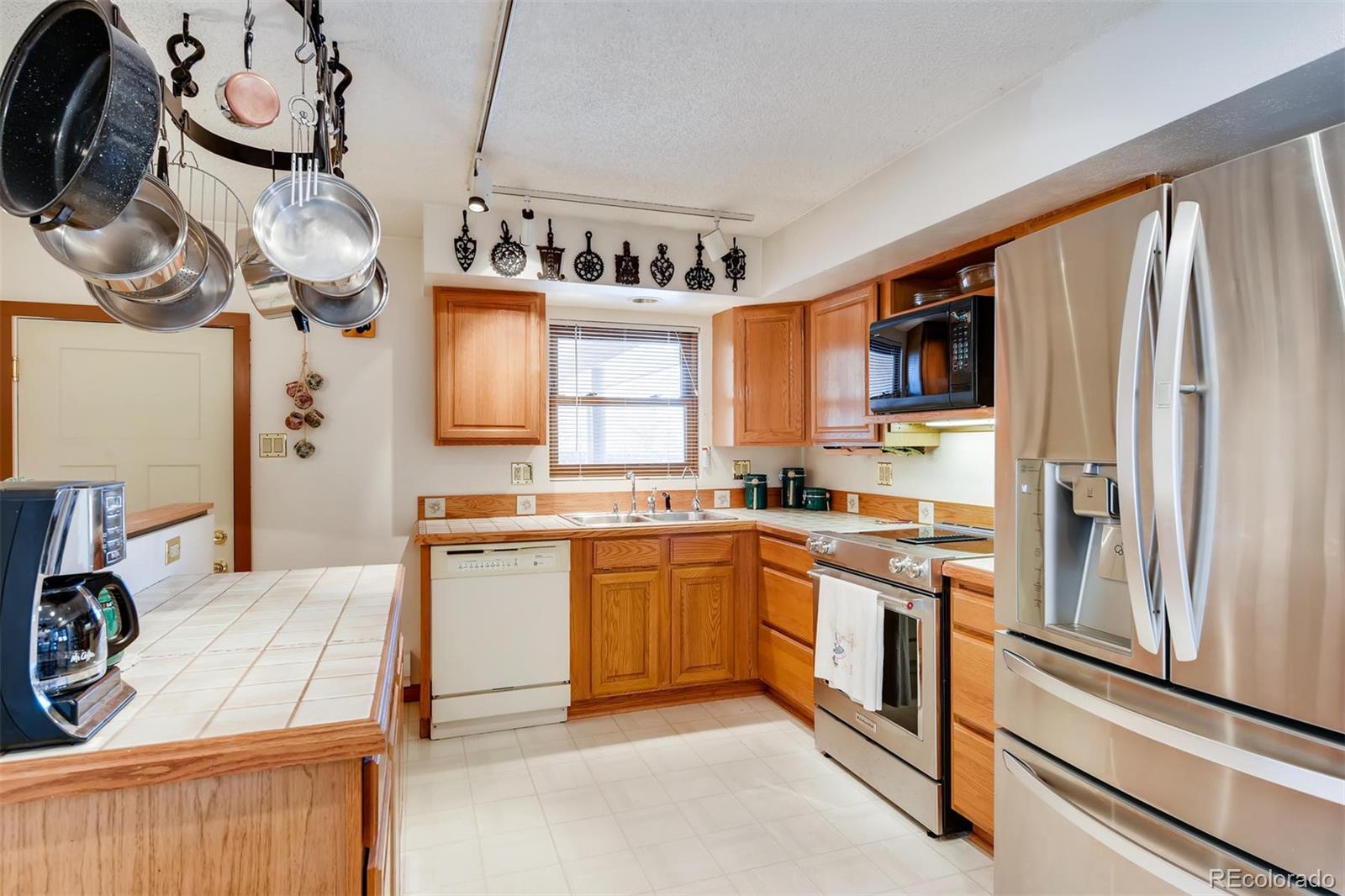 MLS Image #7 for 10285 w warren drive,lakewood, Colorado