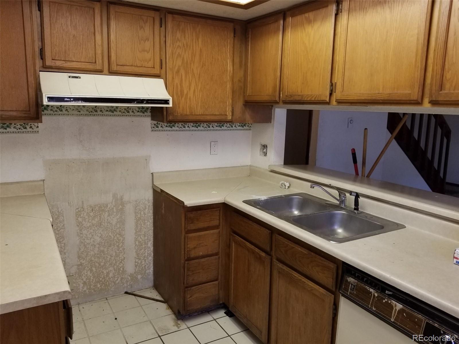MLS Image #6 for 670  winona court,denver, Colorado