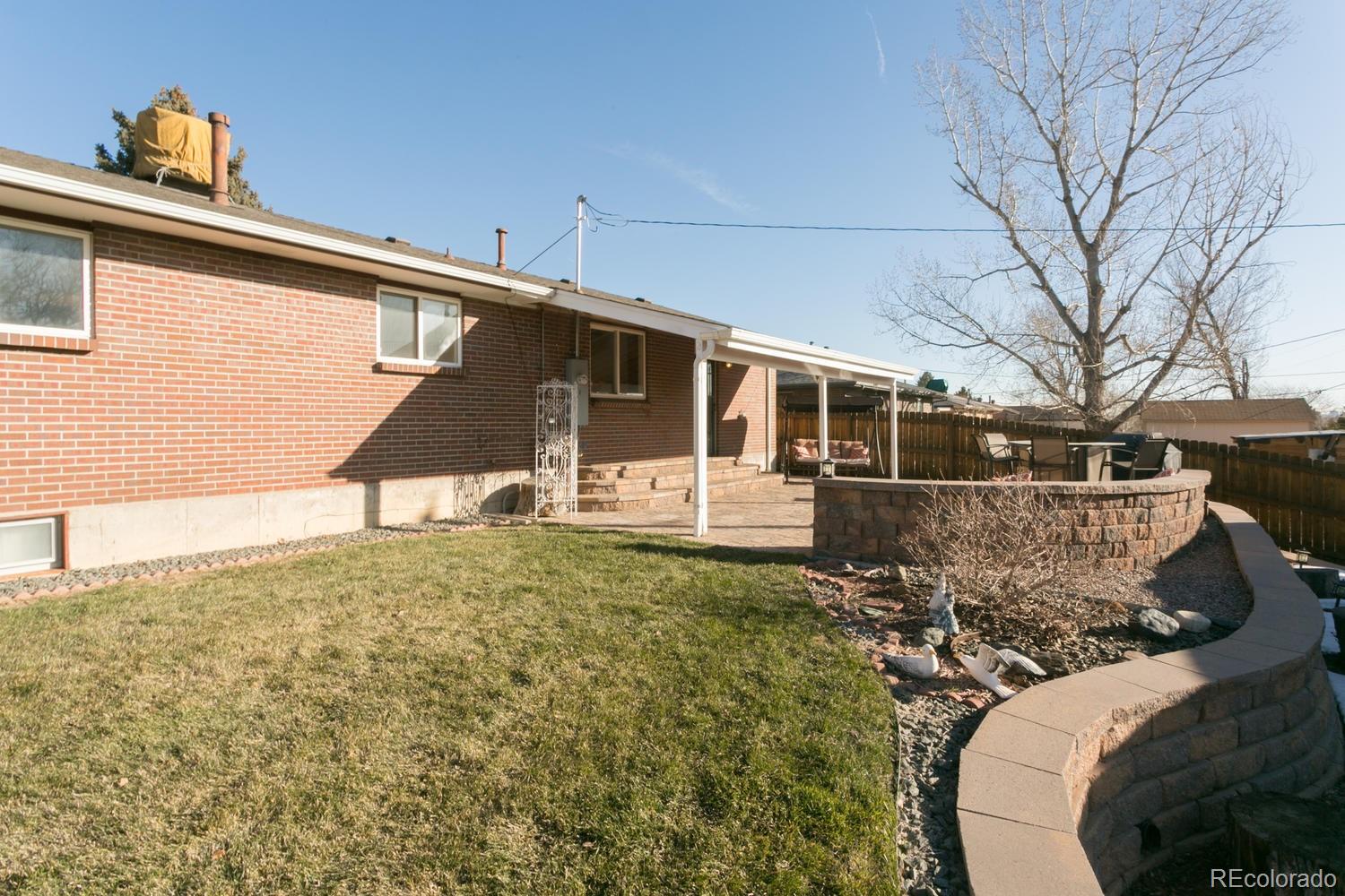 MLS Image #4 for 3550 w dill road,englewood, Colorado